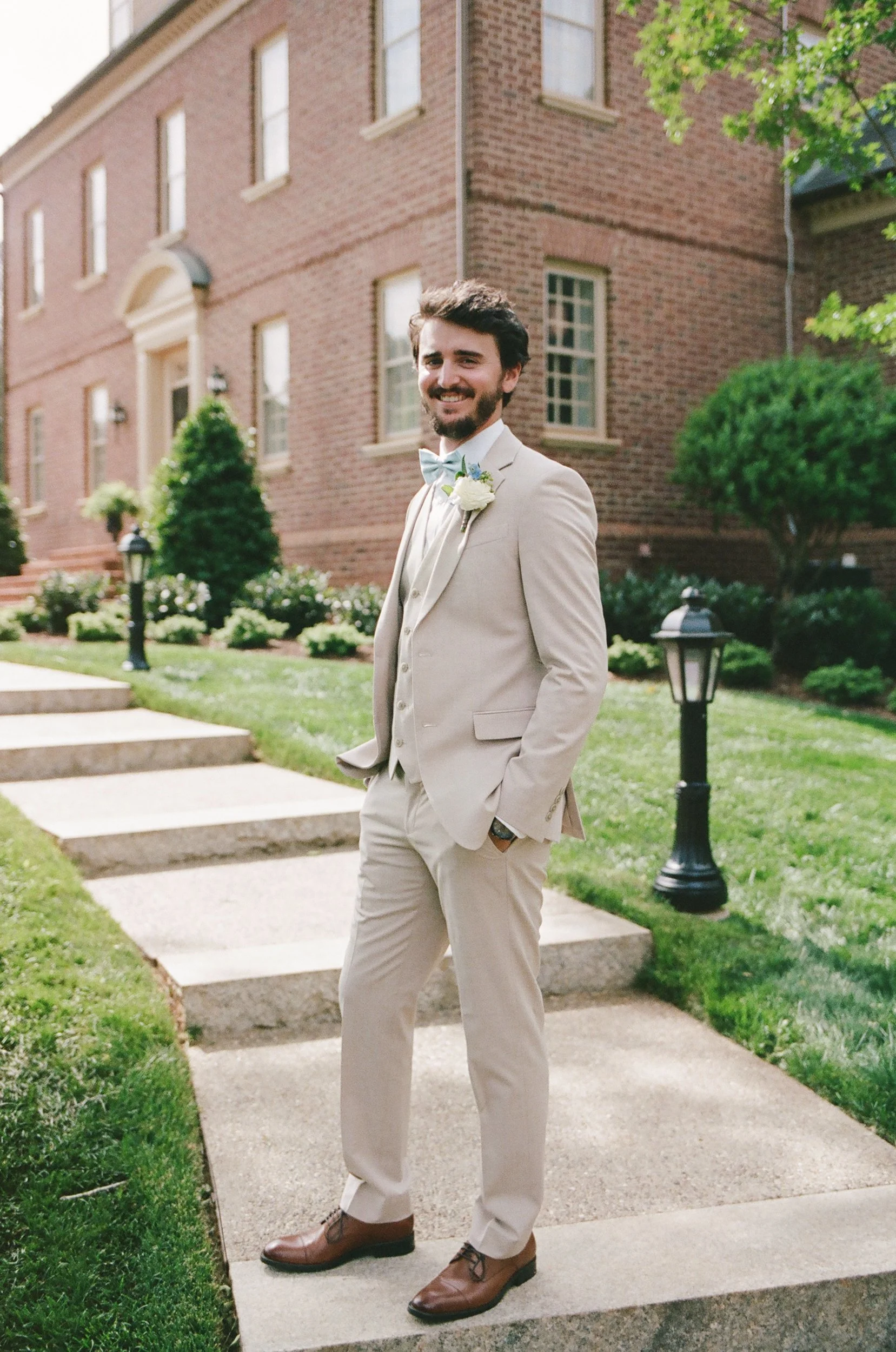CroweMansion_CharlotteNCFilmWeddingPhotographers_ParksPictures-5.jpg