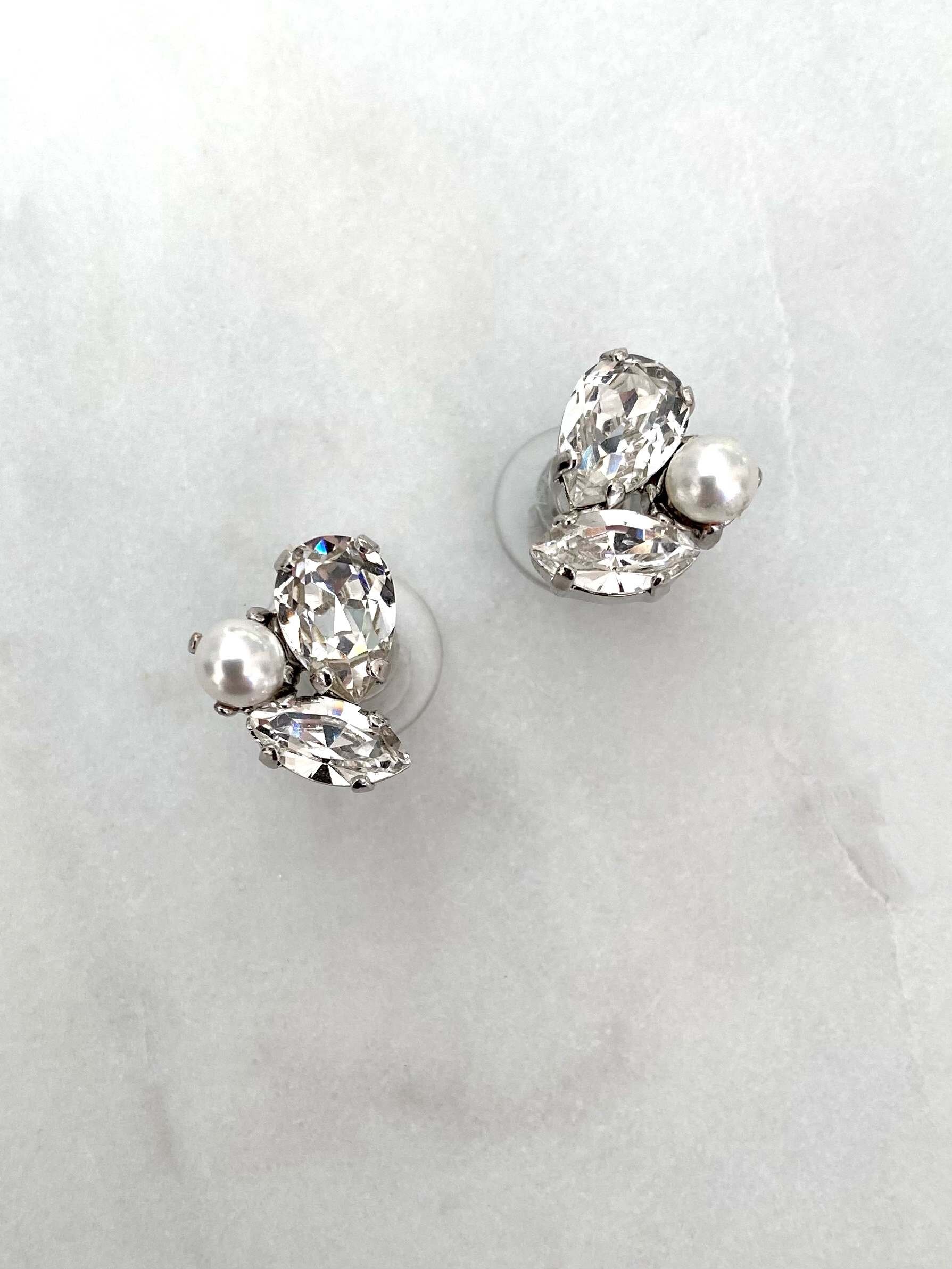Pair of Stones Of Atlantis Kymi Stud Earrings in pearl
