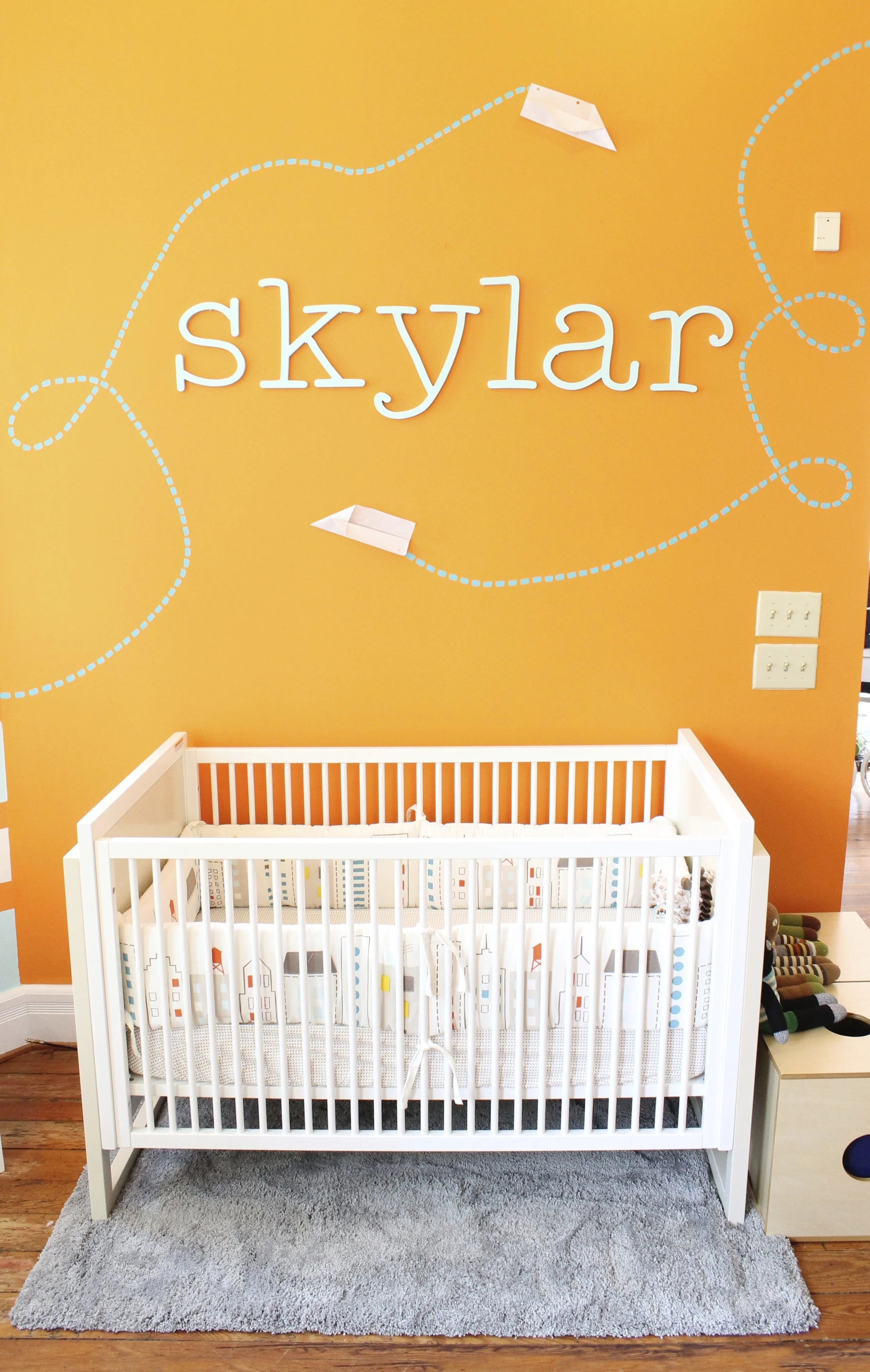 skylar crib.jpg