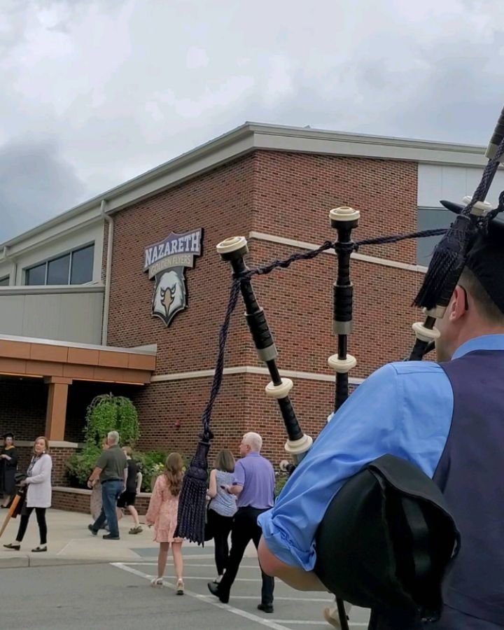 Happy Commencement to @nazuniversity Graduate Students! Welcome to the club! I'll catch you again tomorrow for the undergraduate ceremonies. 

#BagpipesForAnyOccasion #bagpiper #bagpipes #rochesterbagpiper #NazerethUniversity #nazgrad24
