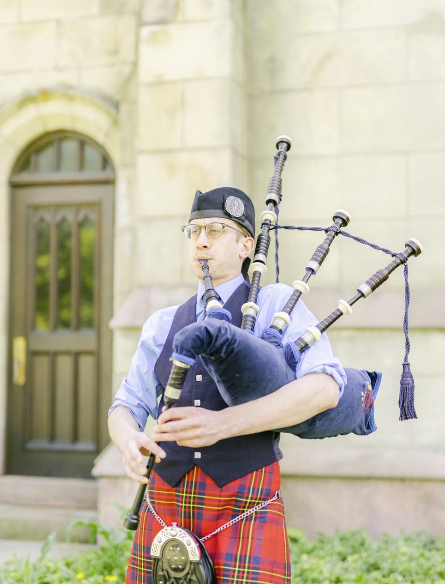 Bagpipes at a Wedding — Rochester Bagpiper