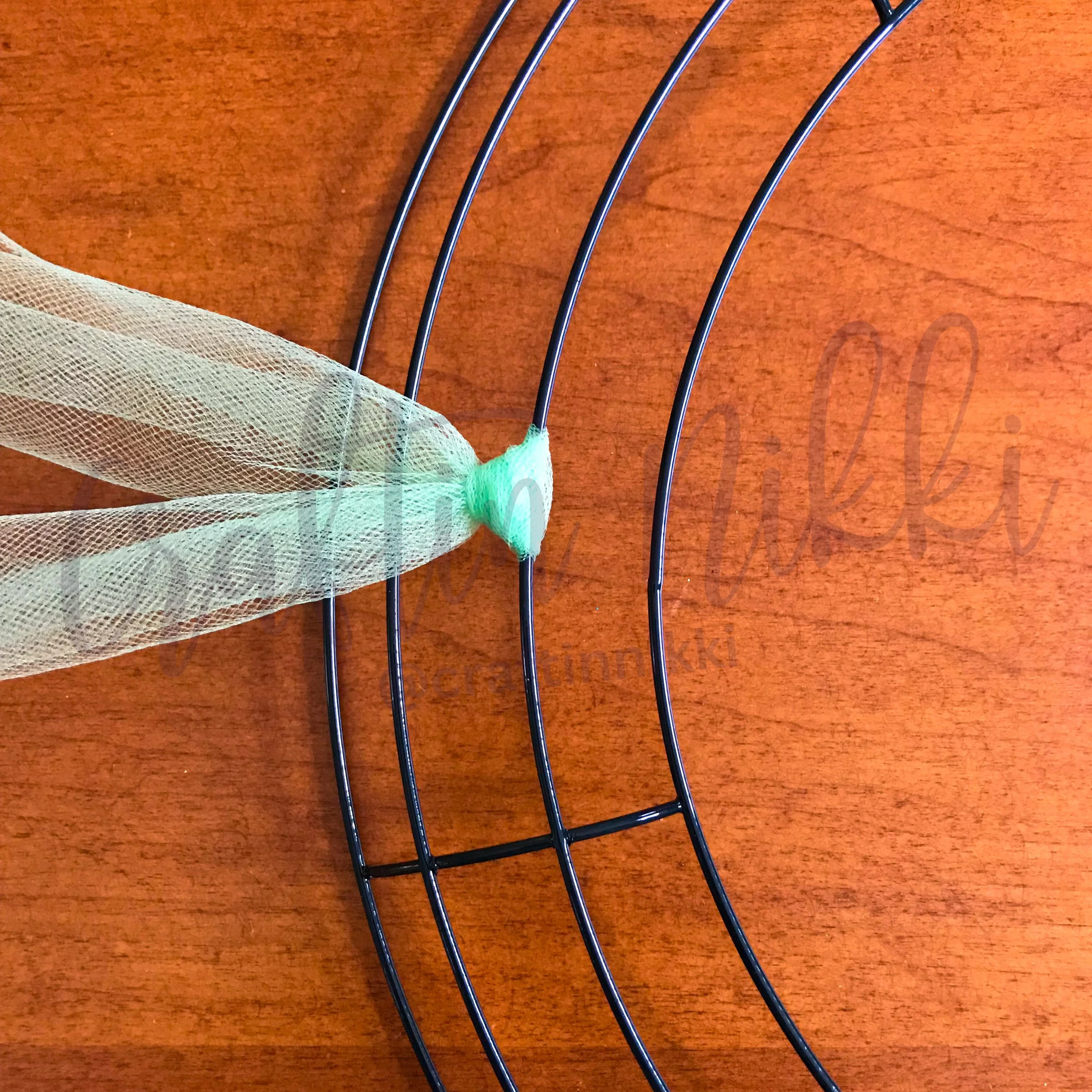 The Easiest Way to Make a Tulle Wreath