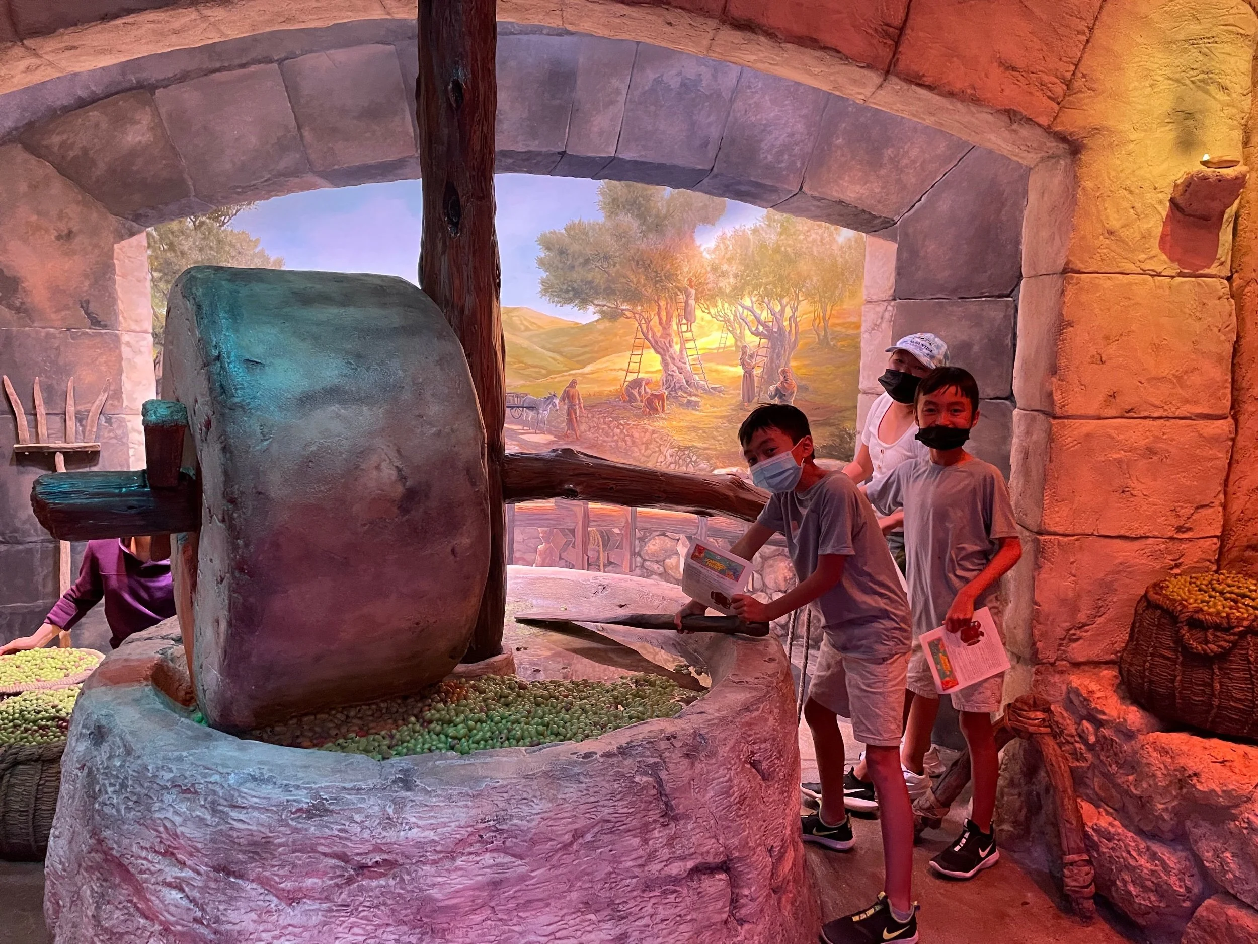  The Bible Museum. 