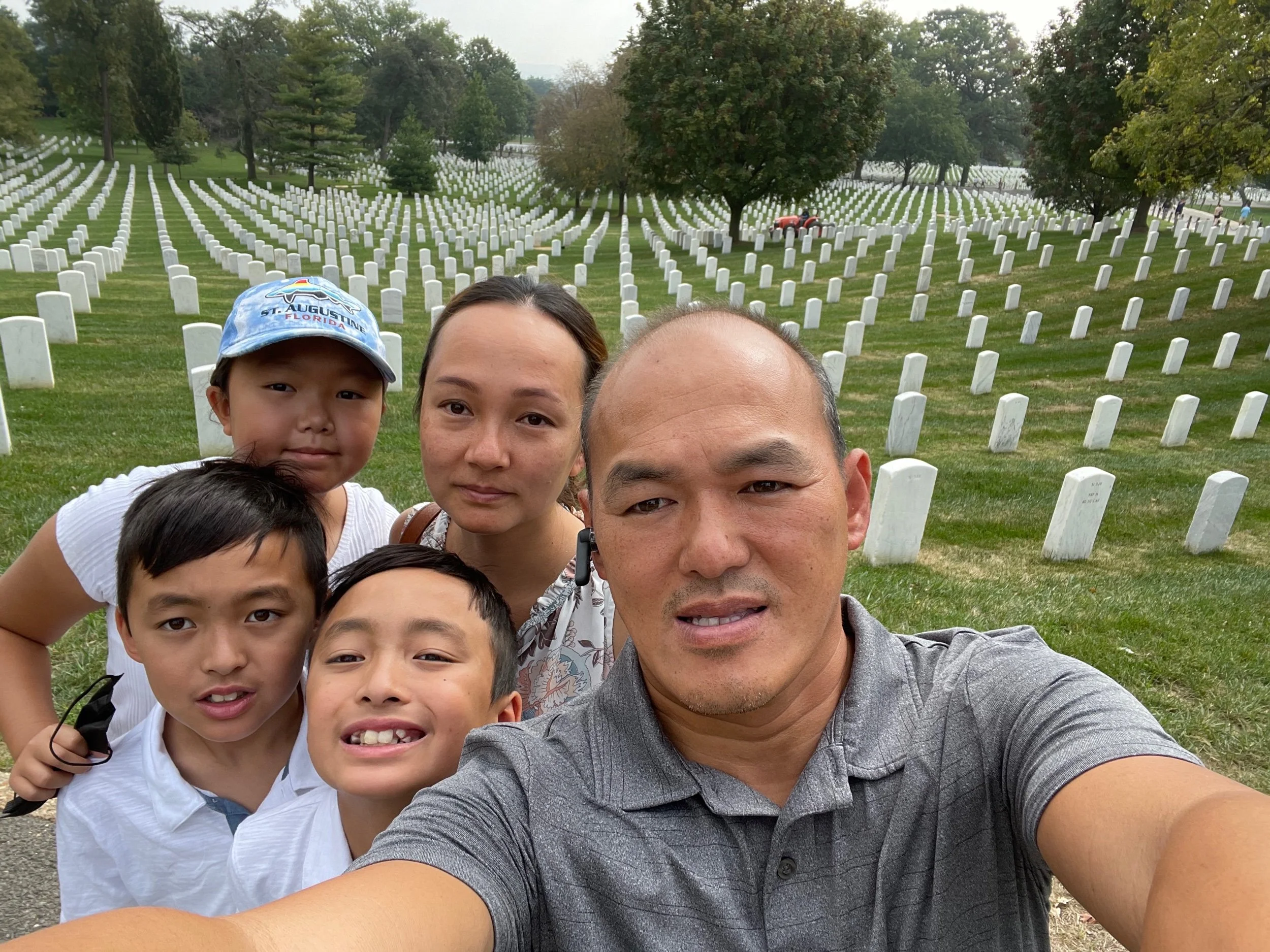  Arlington National Cemetery. 