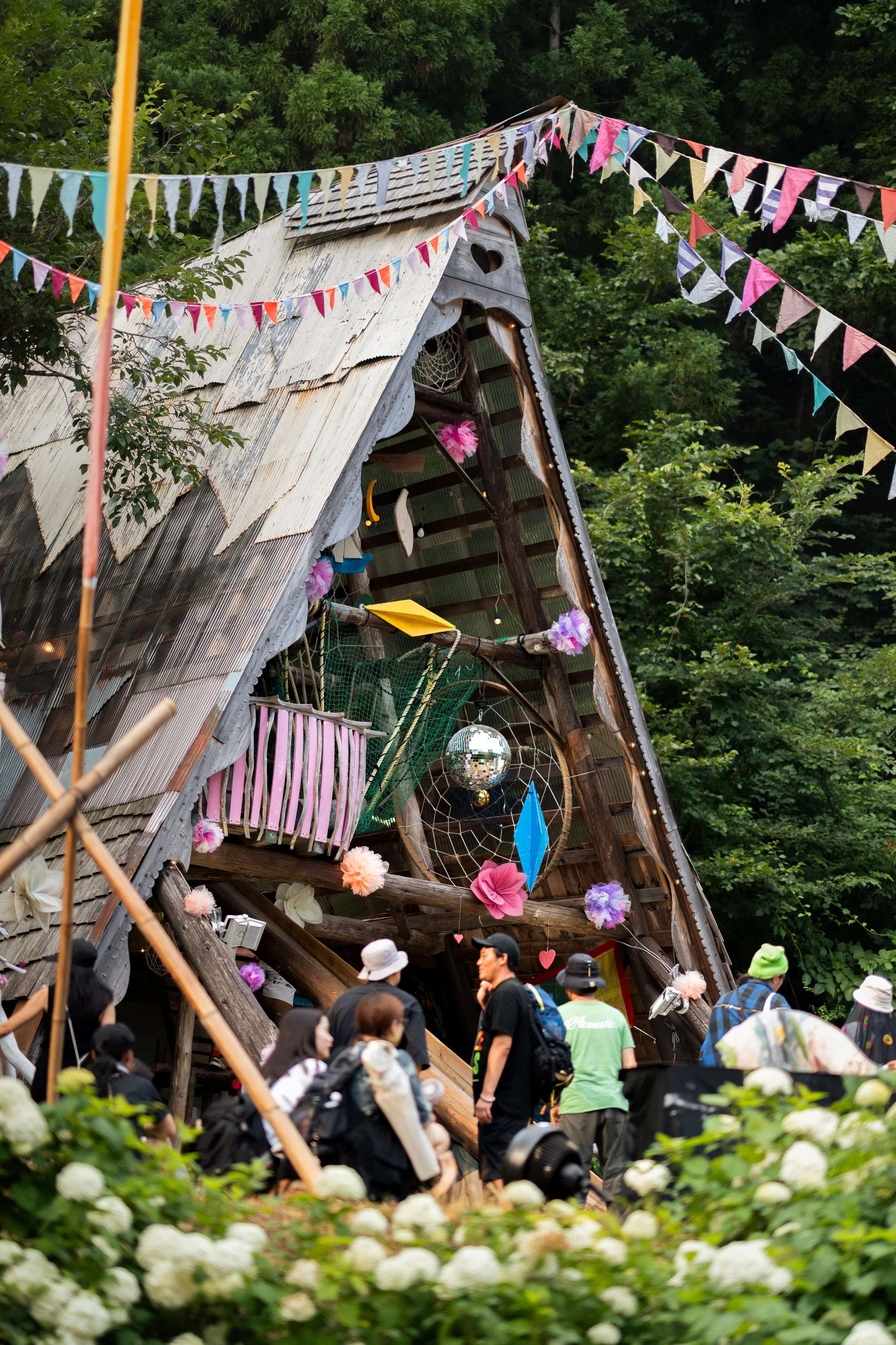 DEFENDER x Fuji Rock_Lifestyle_08.jpg