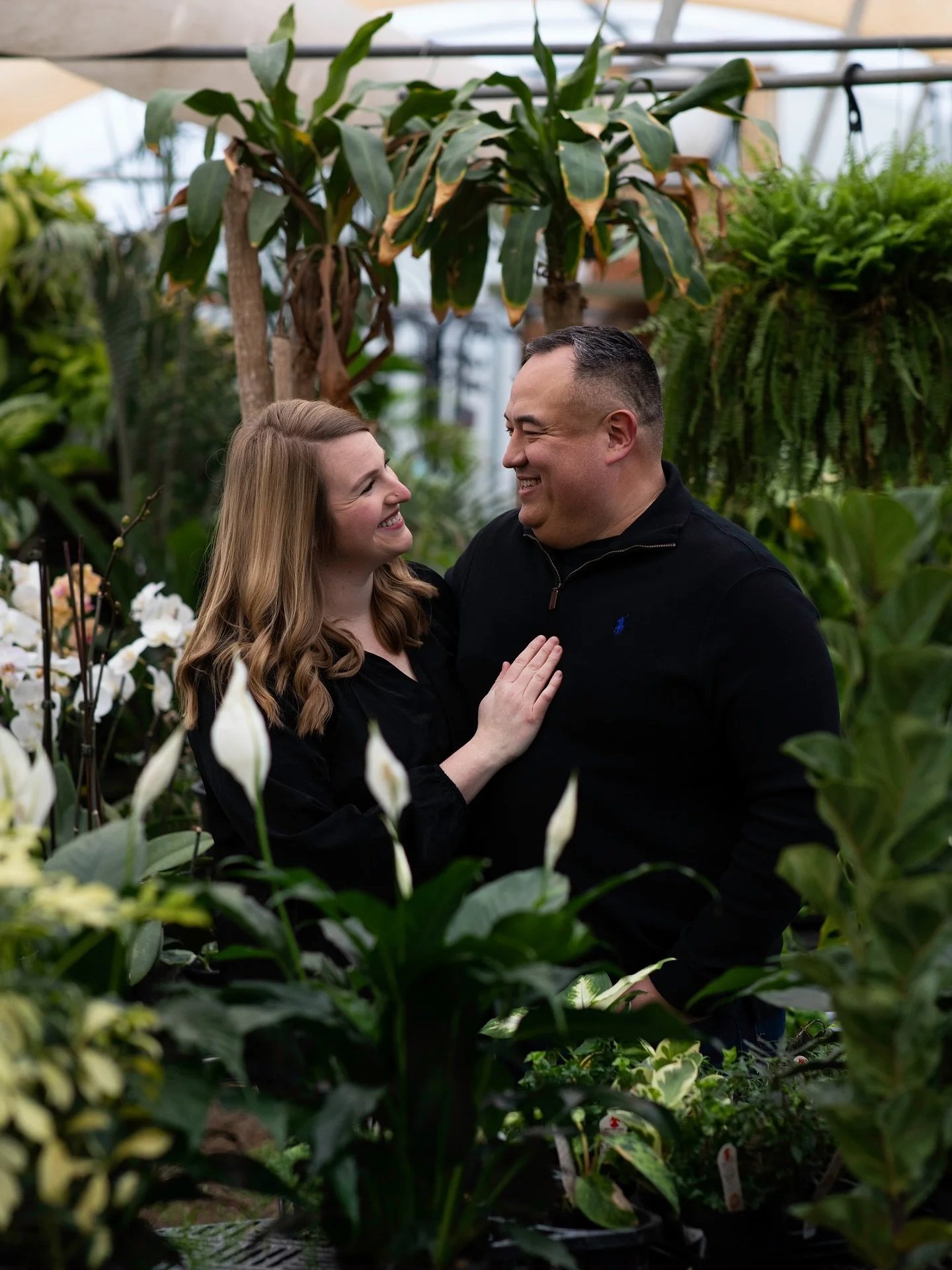 As I clean out my greenhouse and prep with fresh decor, plants and ideas, I couldn&rsquo;t help but think about this sweet session I did in an actual greenhouse in the beginning of January two years back. It was the most pleasant shoot I did during t
