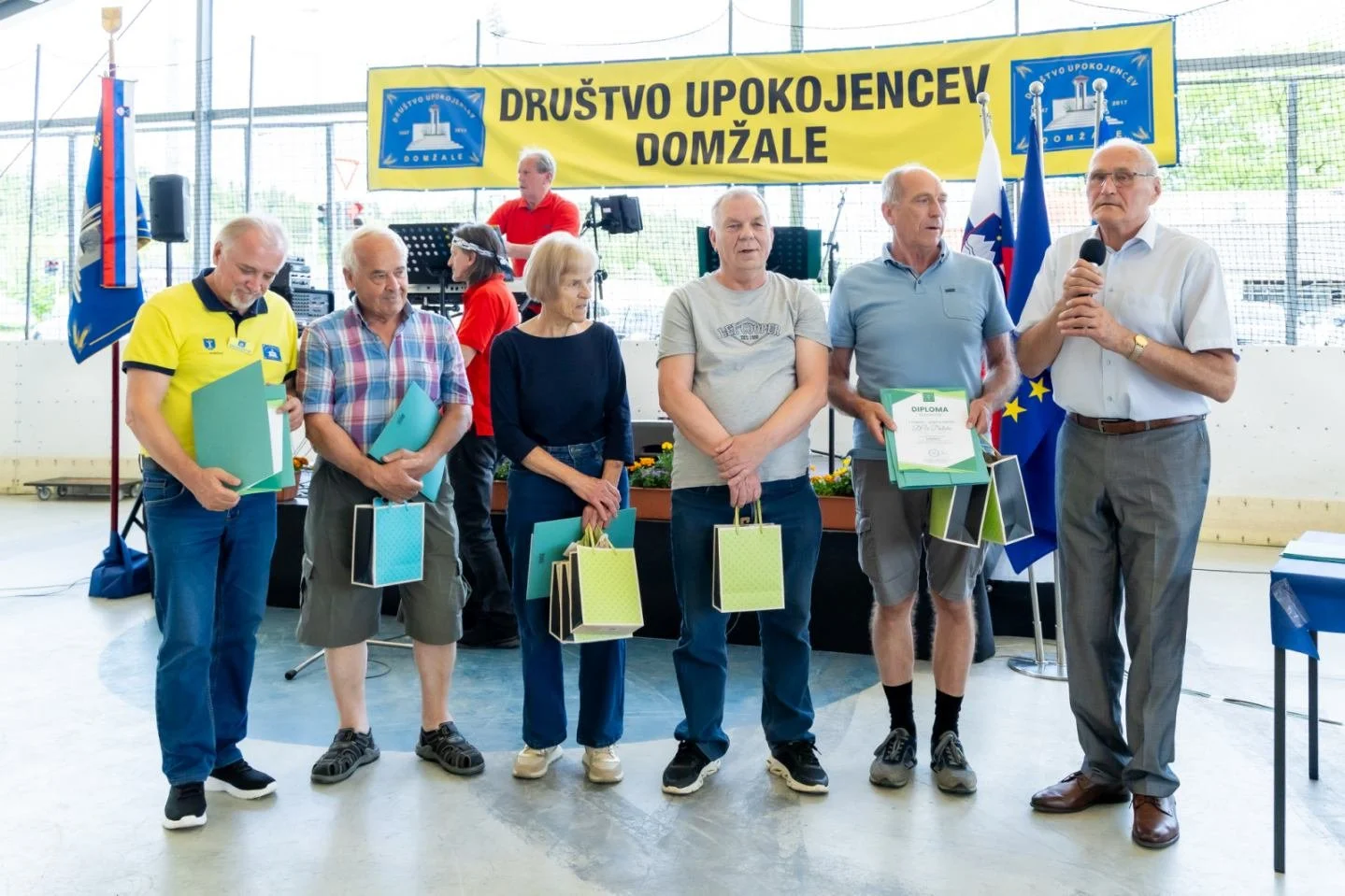 6. srečanje PZDU (187).jpg