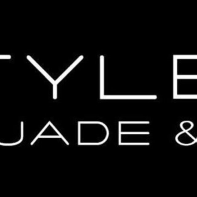 Style Expert Jade Sardon, is a well-known Personal Fashion Stylist based in Melbourne &amp; Sydney, with 30 years&rsquo; experience in the Fashion and Beauty industry and founder of STYLED BY JADE &amp; Co.