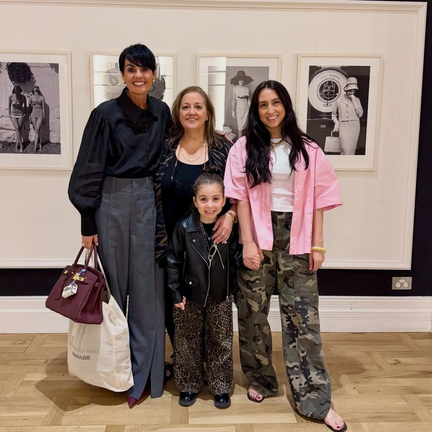 &bull; P E R S O N A L - S H O P P I N G &bull;
#styledbyjade #personalshoppingservice #melbournestylist 

Today&rsquo;s session at Westfield Doncaster was extra special, a thoughtful gift organised by my client&rsquo;s two gorgeous daughters.

She w