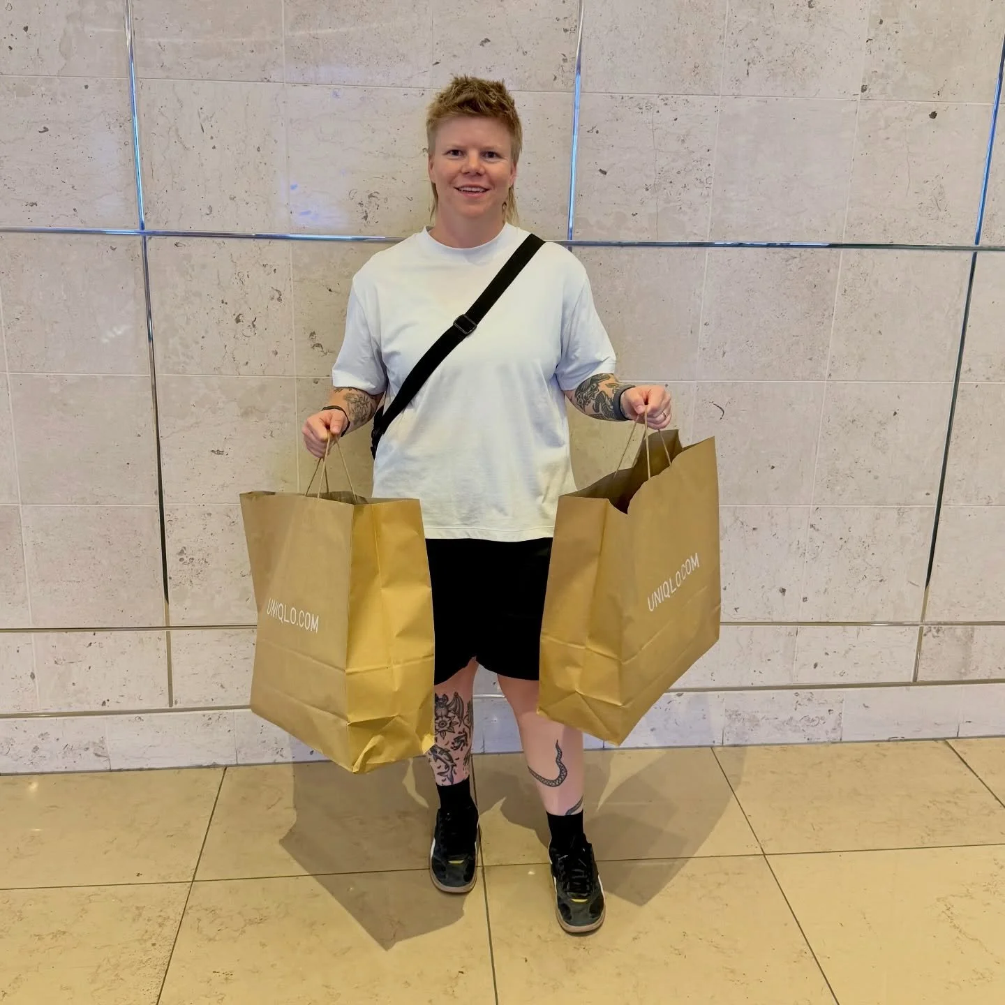 &bull; P E R S O N A L - S H O P P I N G &bull;

Today I had the pleasure of taking my client Jess, for a Personal Shopping day at Chadstone. 

We first worked together six months ago with a full wardrobe makeover, and today was all about strategic g