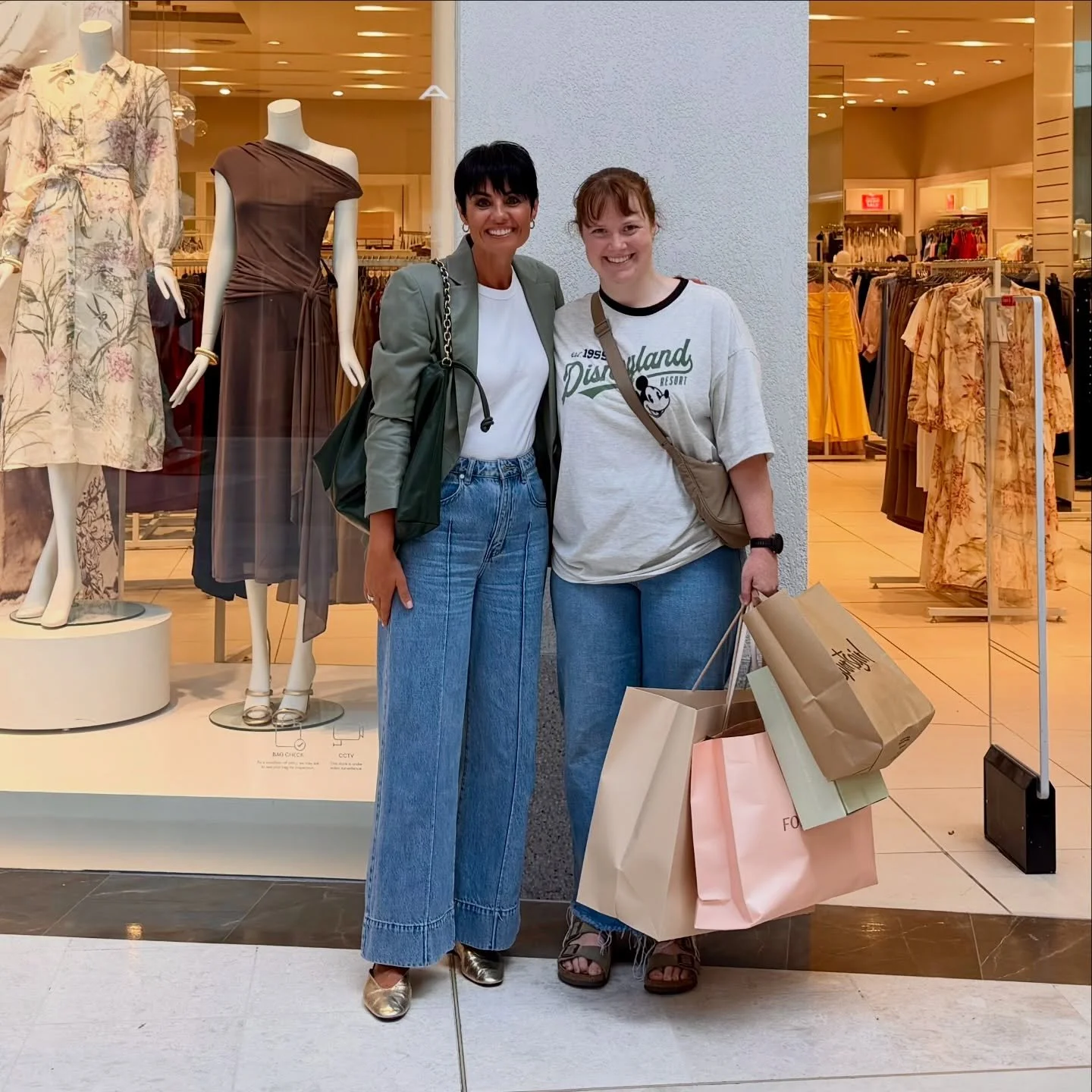 &bull; P E R S O N A L - S H O P P I N G &bull;

Today I had the pleasure of styling Casey during a 2-hour personal shopping session at @westfieldfountaingate 
At 26 and recently promoted in her analyst role, Casey wanted a wardrobe that felt polishe