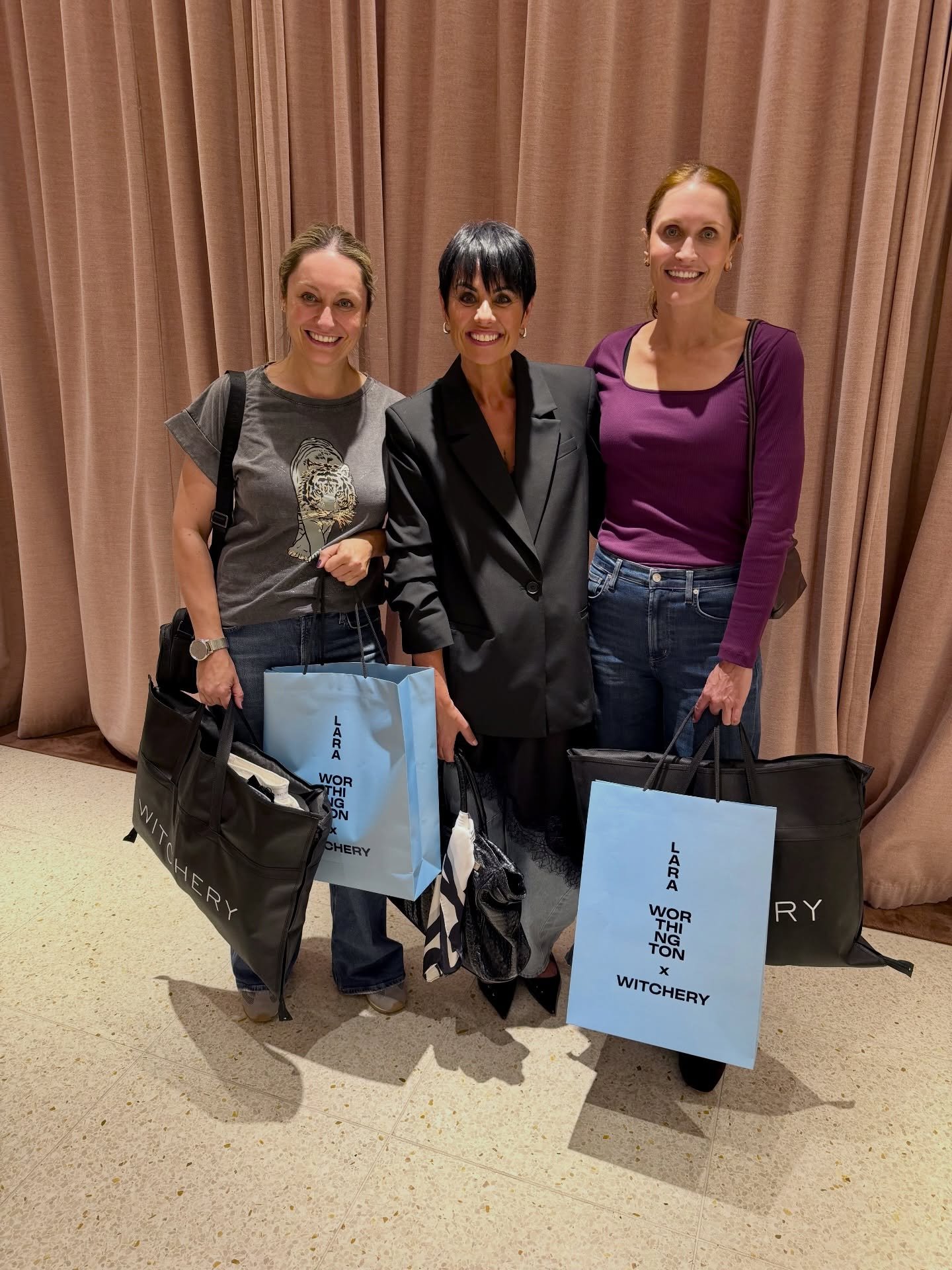 &bull; P E R S O N A L - S H O P P I N G &bull;
Today I had the absolute pleasure of taking two beautiful sisters, Belinda and Alison, on a curated Personal Shopping experience at Westfield Doncaster.

Our brief was simple: build versatile pieces tha