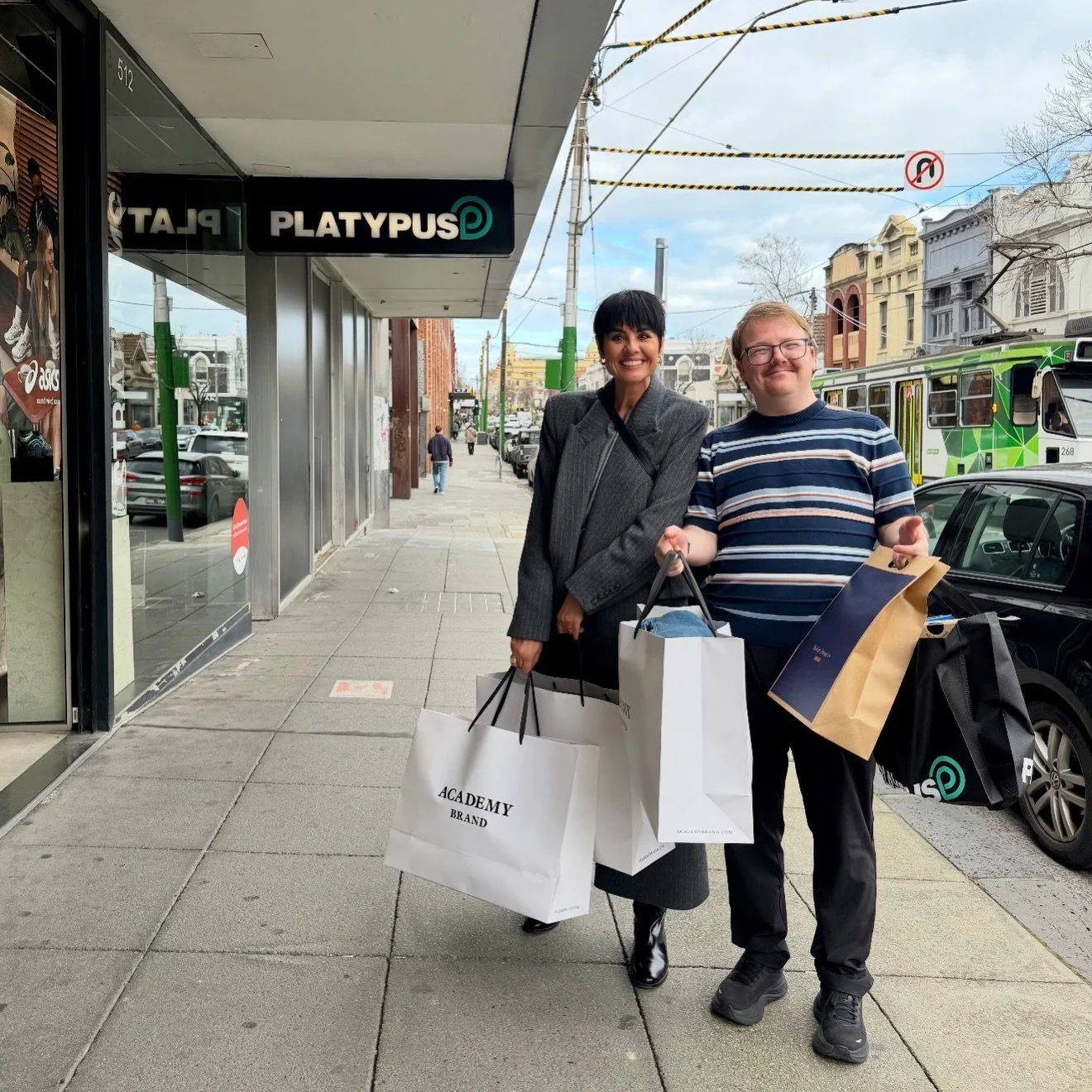 &bull; P E R S O N A L - S H O P P I N G &bull; 

Today I had the absolute pleasure of taking a new client to Chapel Street for a personal shopping day and it was so good to be back on the strip! 

The brief? Build a versatile wardrobe that works for