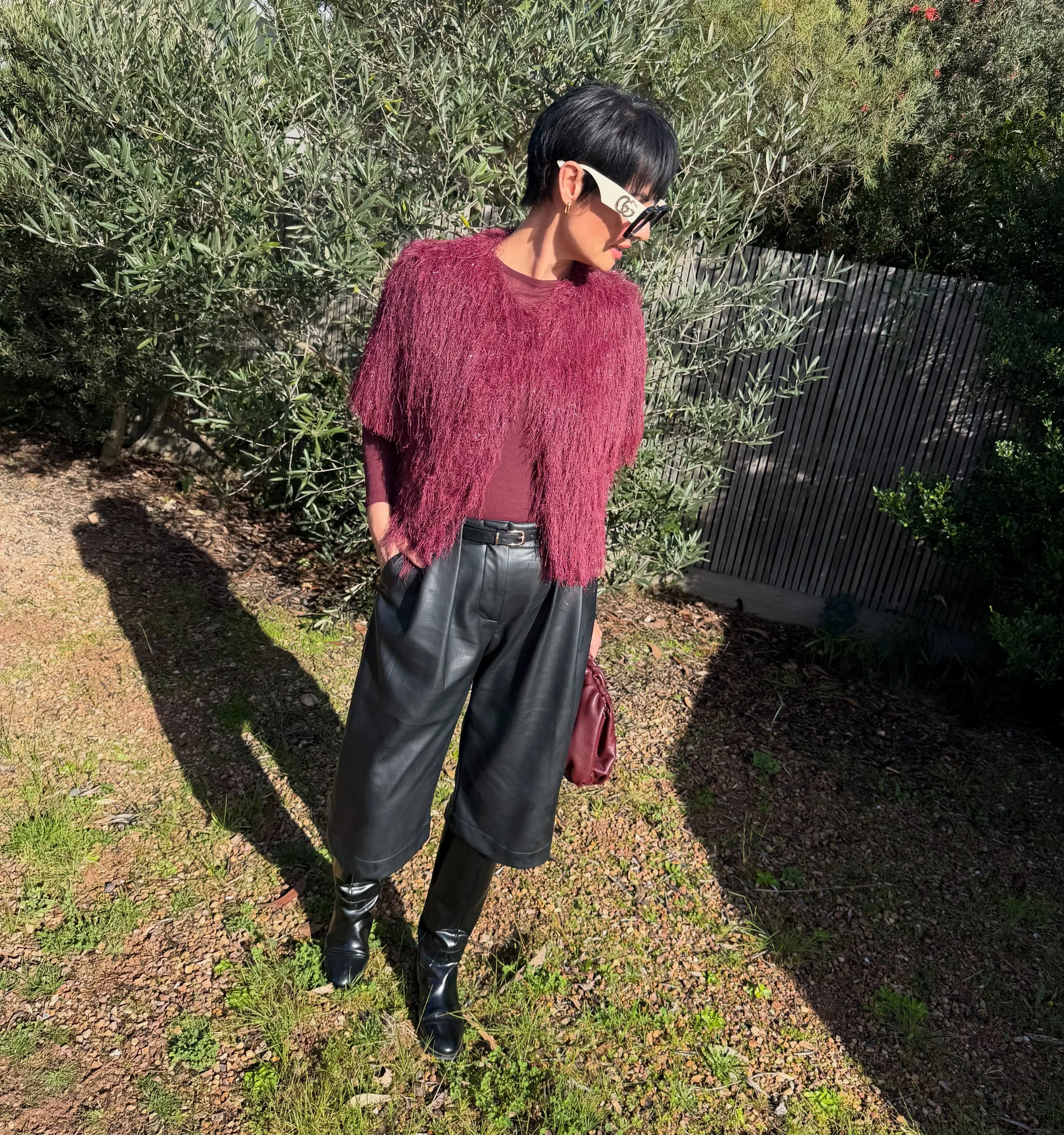 WEEKEND STYLE - OFF TO A MUSICAL 

Weekend plans = a musical matinee with the girls! 
And when the occasion calls for something a little more fun, a statement top is always a good idea.

This @decjuba statement top was the perfect starting point. I l