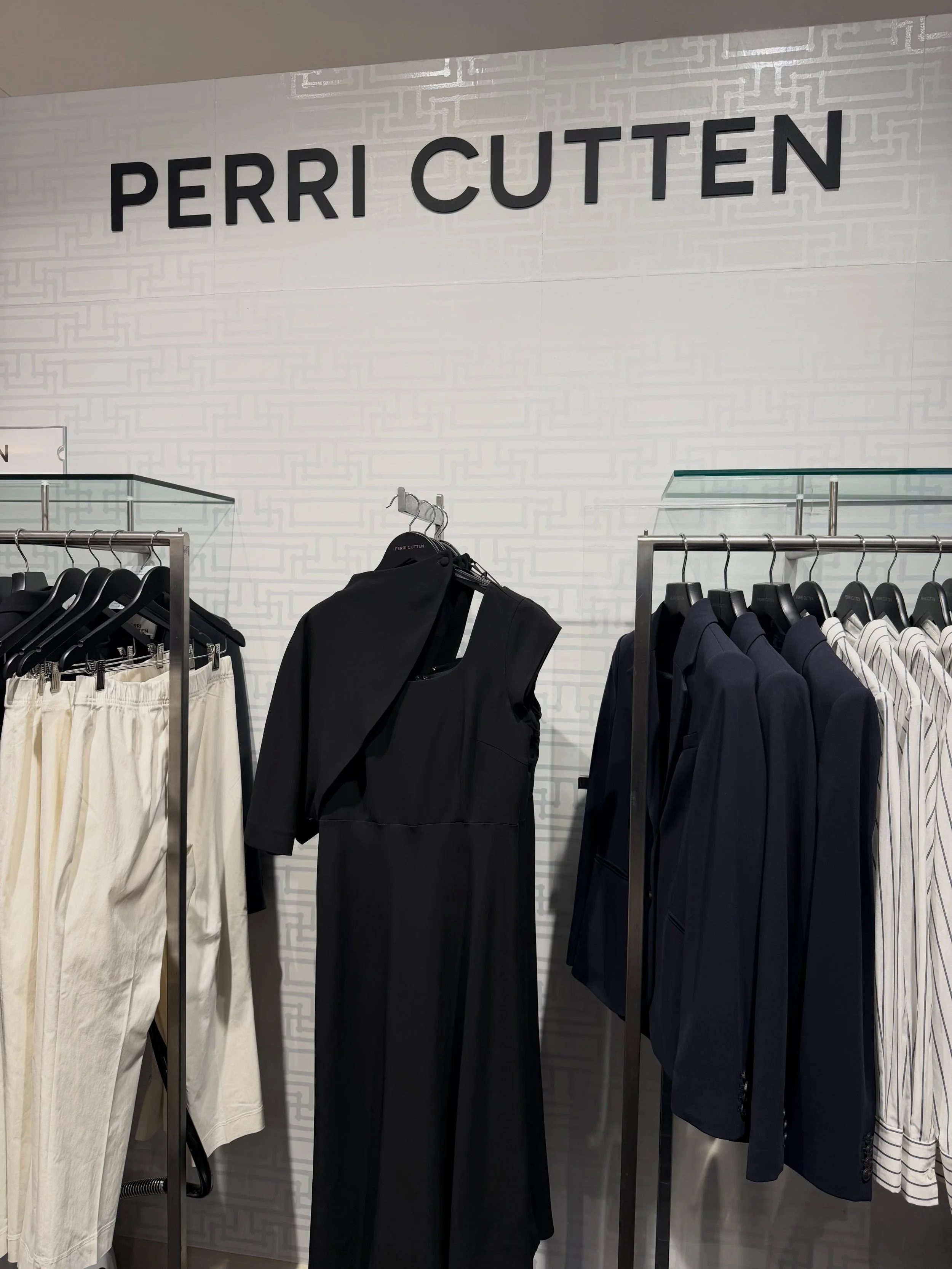 Today I had the pleasure of meeting a beautiful new client for a wardrobe makeover, with one clear goal: to inject fresh pieces, updated silhouettes and a little more personality into her wardrobe&hellip;while making sure everything worked for her re