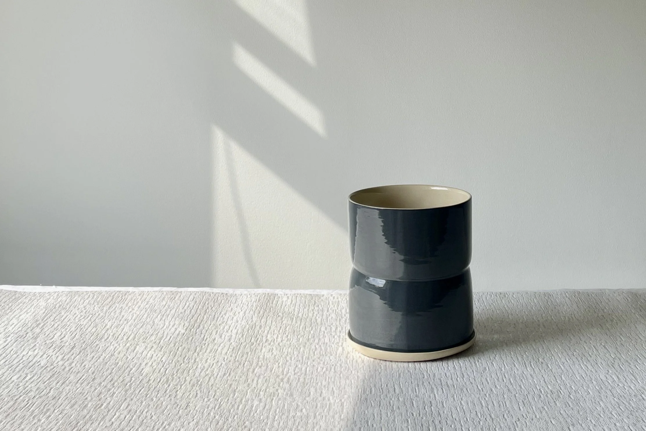 tall waisted planter 15cmD x 17cmH