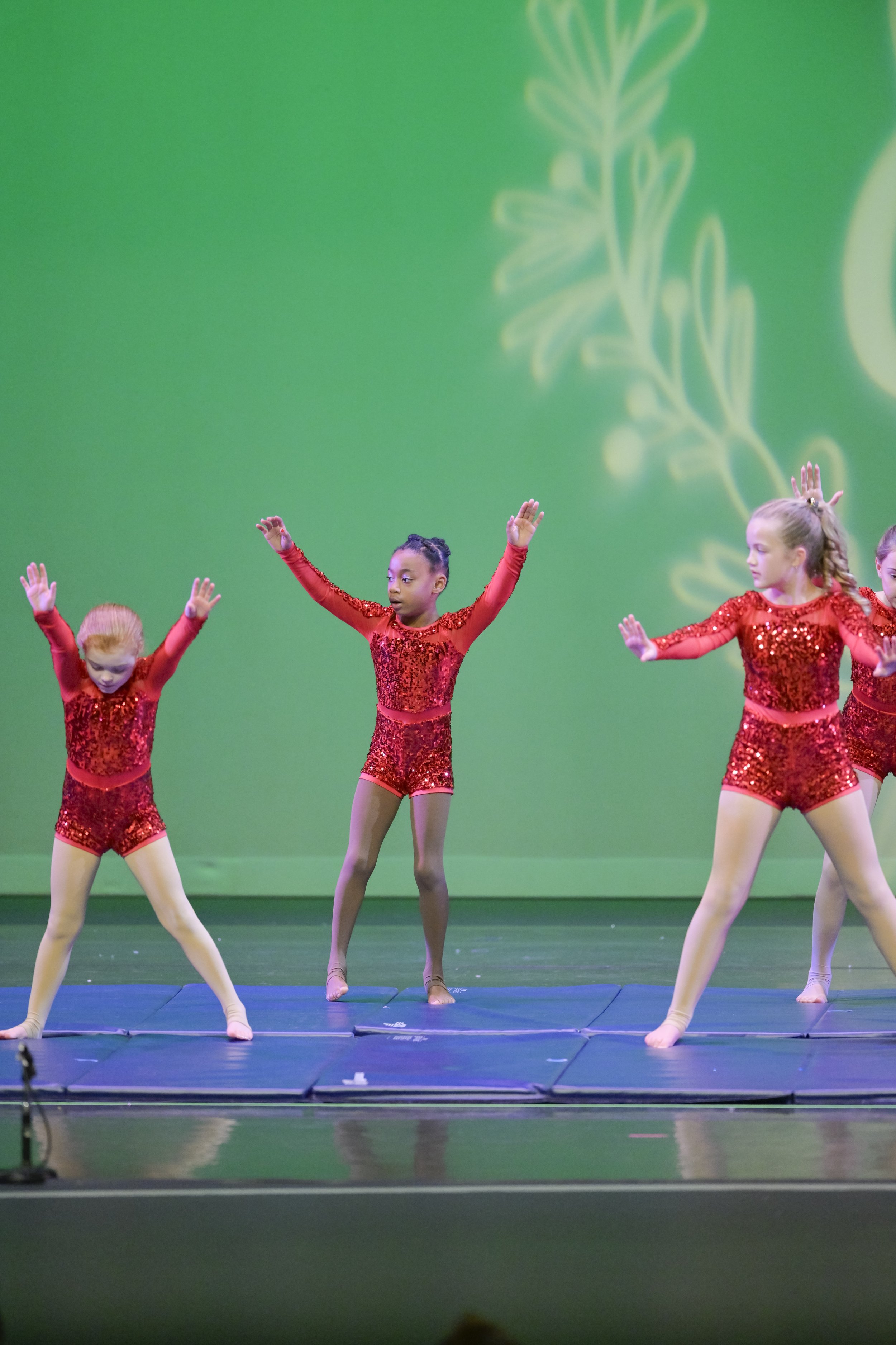 12.13-6PM_02.Here Comes the Snow20251213-_Z8A2553.jpg