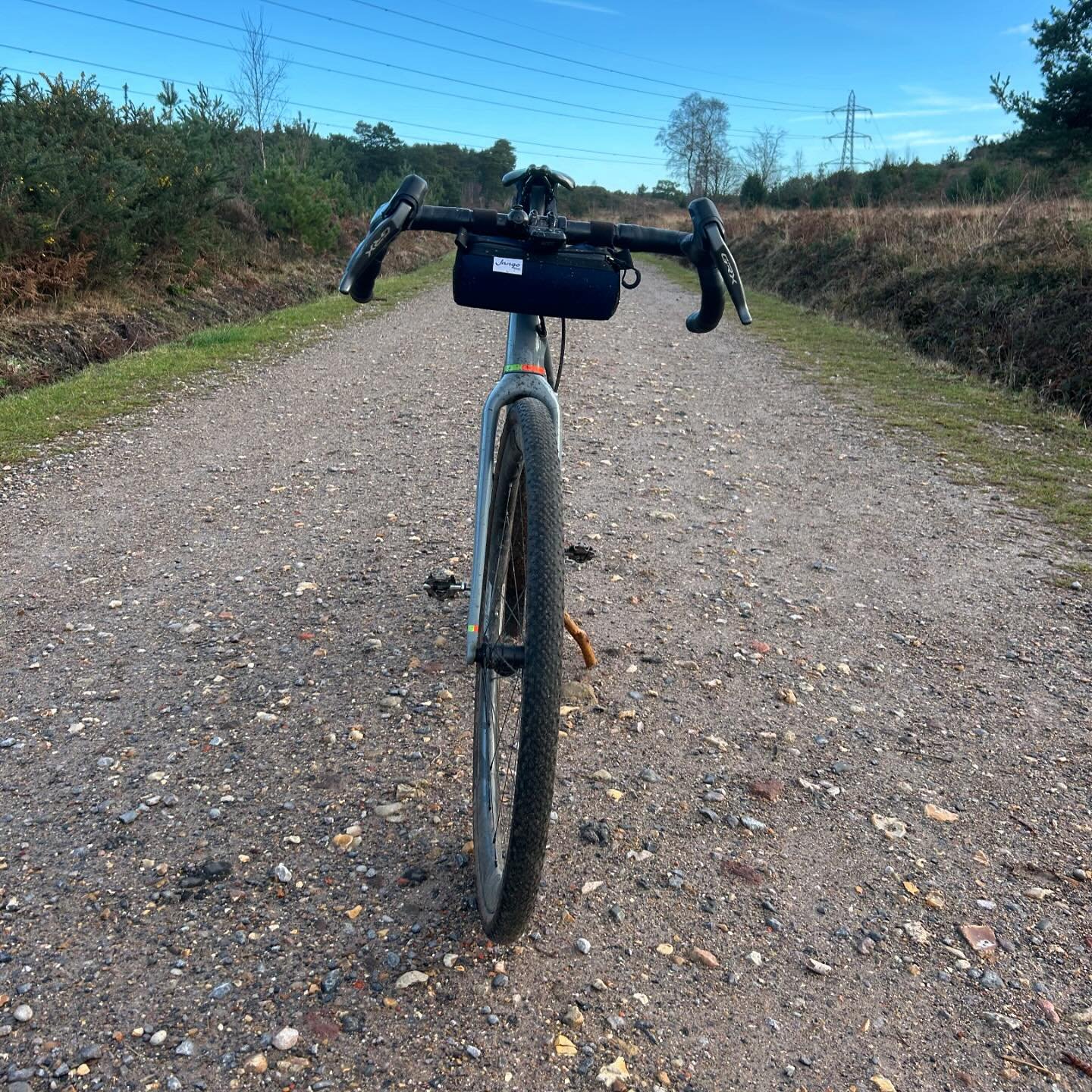 Making the most of this dry weather. Feels like summer is on its way. ☀️☀️☀️

Free UK delivery on all orders. Free international delivery on orders over &pound;100.

#jangorolls #toolroll #gravelbike #gravelgrinder #gravelbikes #roadbike #windsor #ha