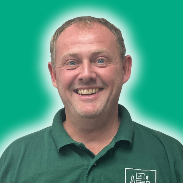 ADROIT SERVICES - AMAZING BATHROOMS | INSTALLATIONS MANAGER PAUL BOWNESS