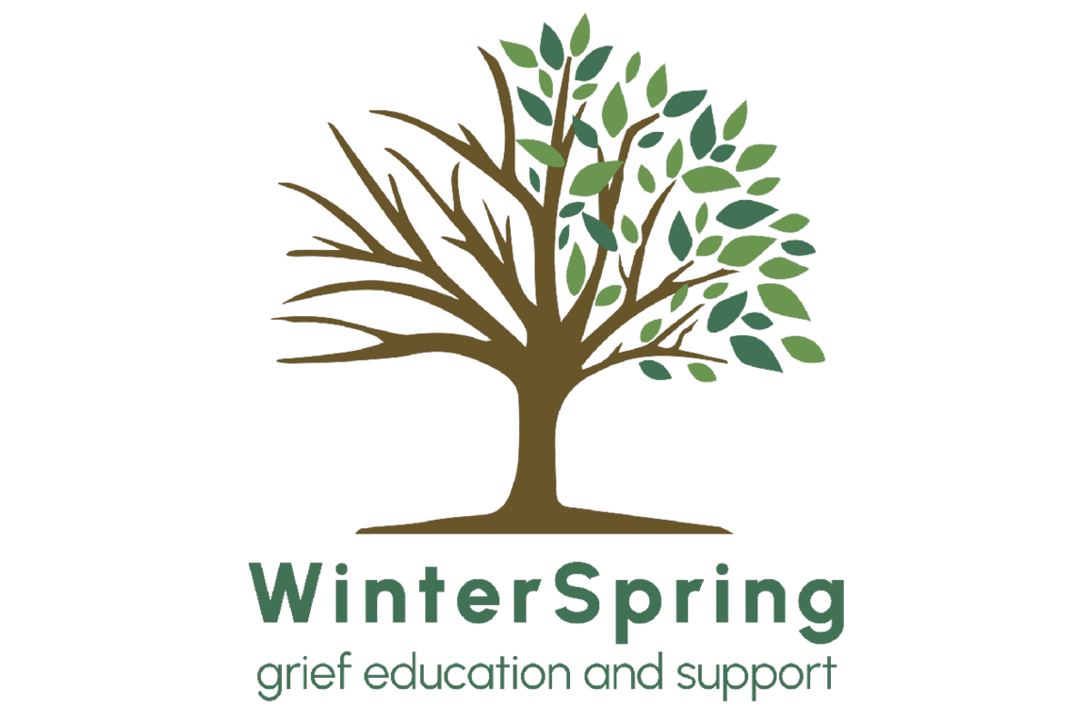 La Clinica’s WinterSpring Program Tabling for Positive Change