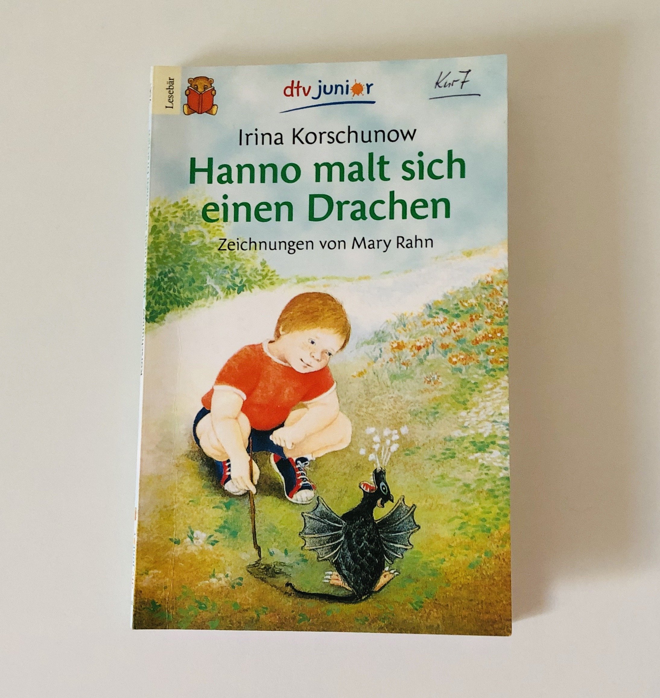  Buch Hanno malt sich einen Drachen 