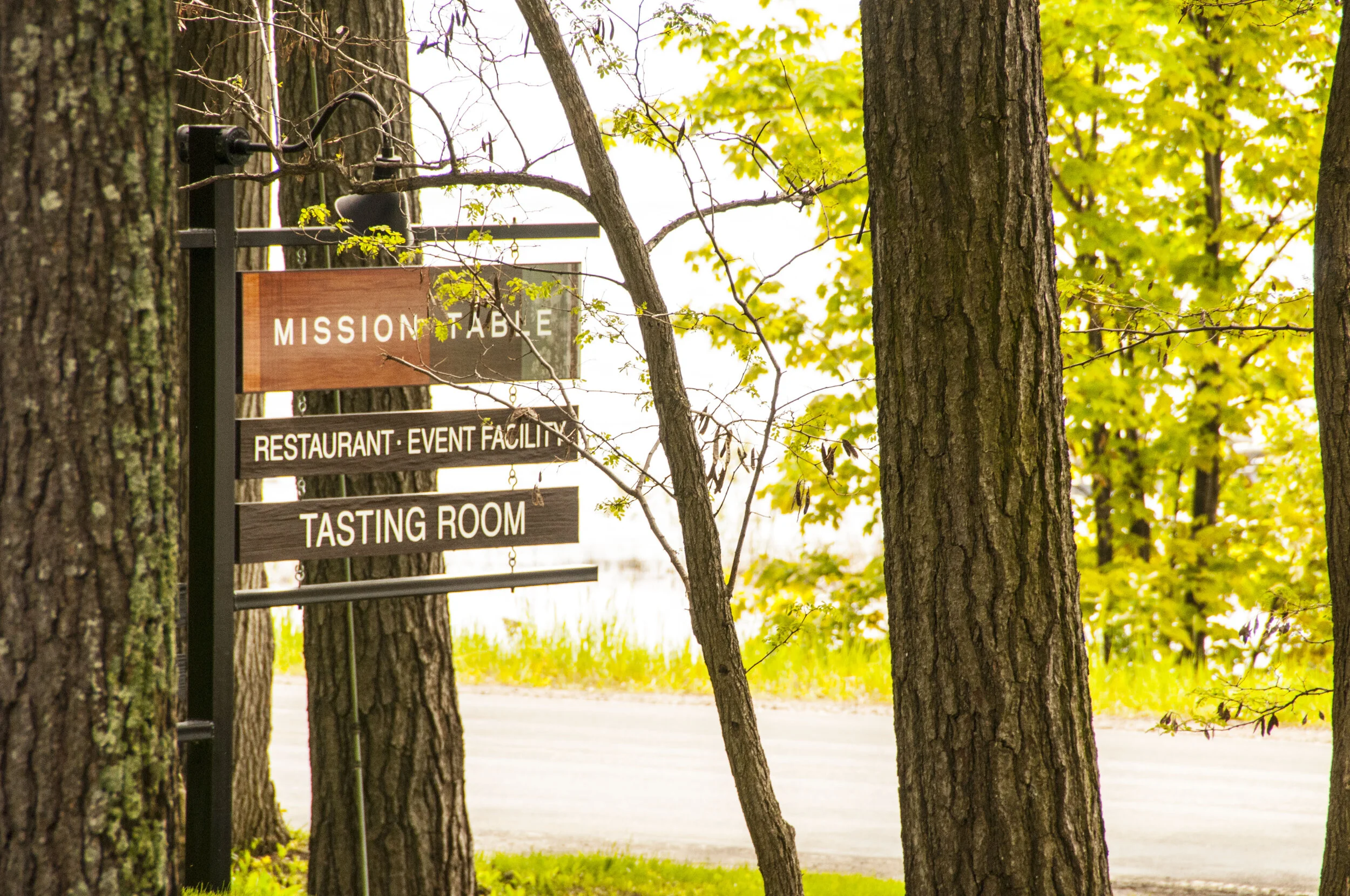 Bowers Harbor Inn — Mission Table