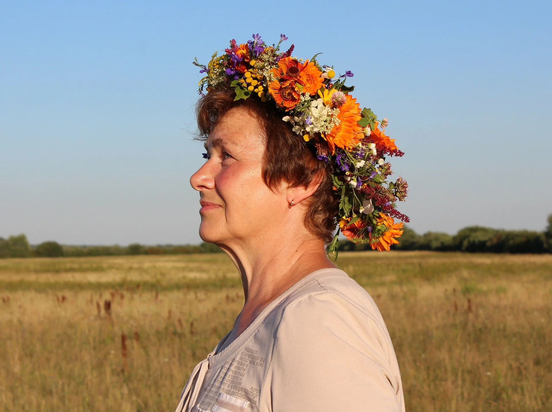 woman-898359_1920.jpg