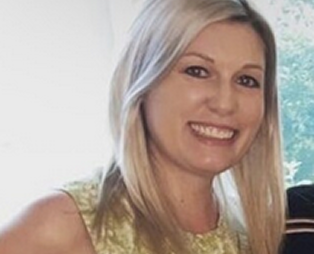 Amanda Turner, LCSW, helps families feel supported during their hospice journey.