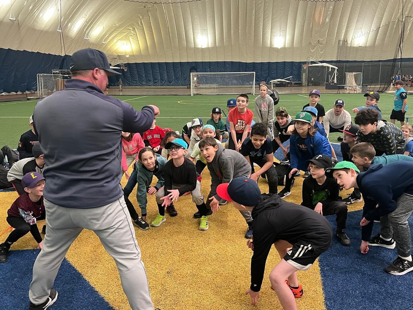 Check out our Clinic Participants practicing different drills today! 🙌🏻