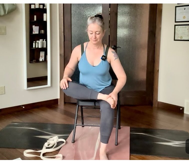 Have you been watching the June Vlogs? They&rsquo;re full of all the good stuff including a 15 min FREE CHAIR YOGA PRACTICE!  Check them out on YouTube. LINK IN BIO&hellip; 🩷 #onlineyoga #onlineyogaclasses #onlinechairyoga #onlinechairyogaclasses