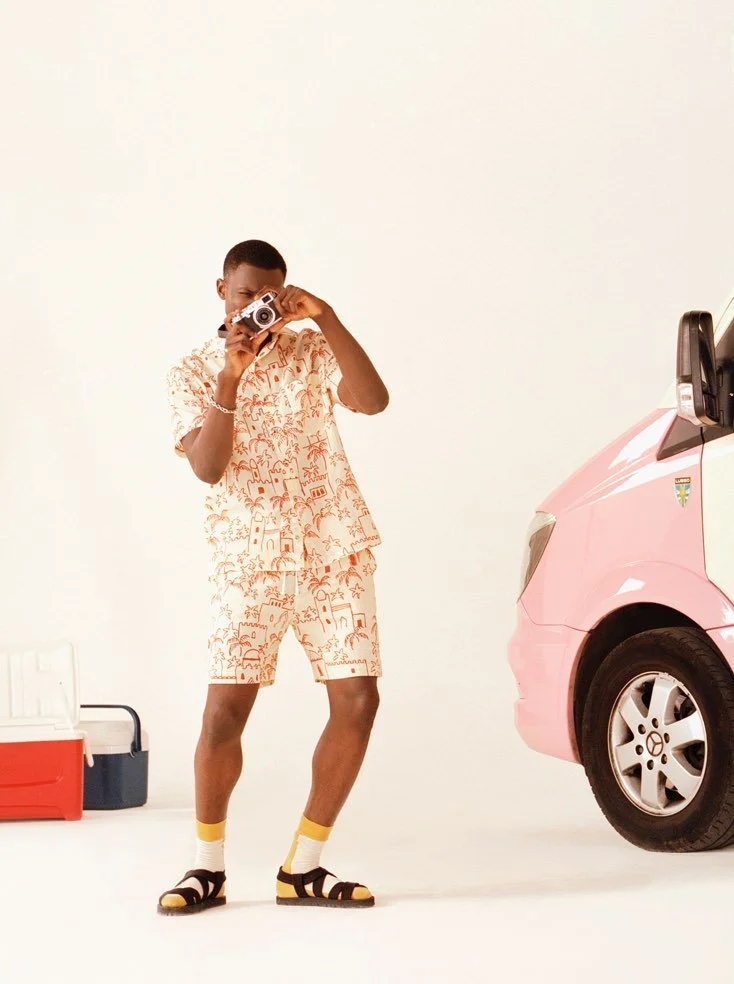 Animation of MR PORTER clothing.