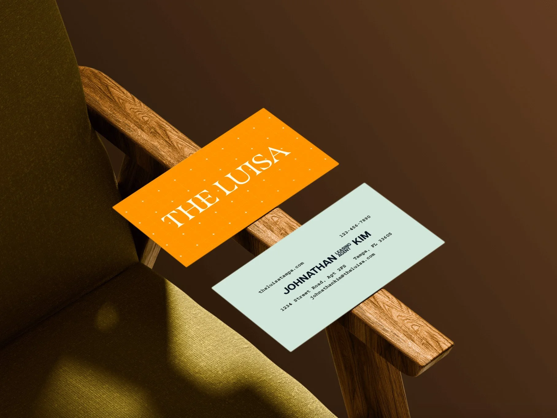The Luisa_Business Card 1 Mockup_v1.jpg