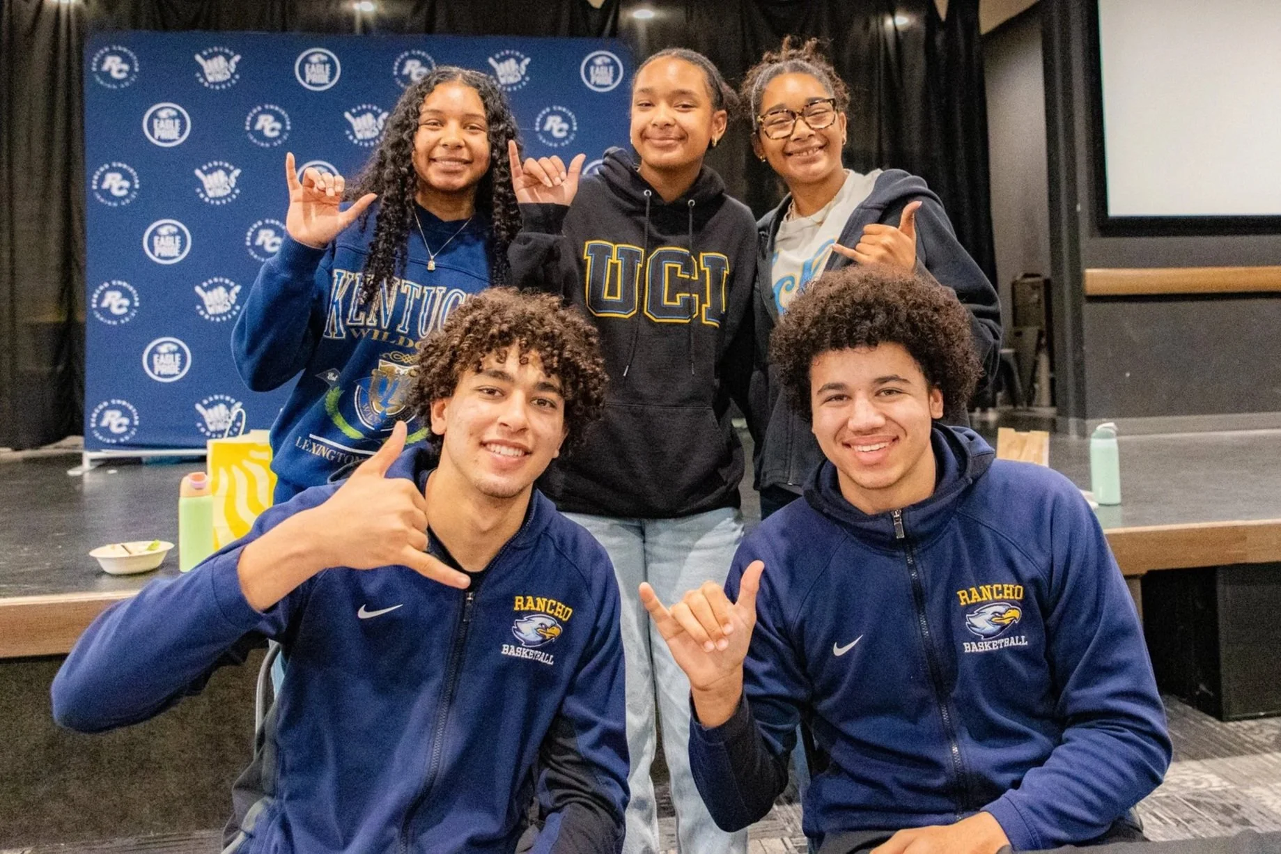 Cupcakes &amp; Clubs Celebrates Student Leadership