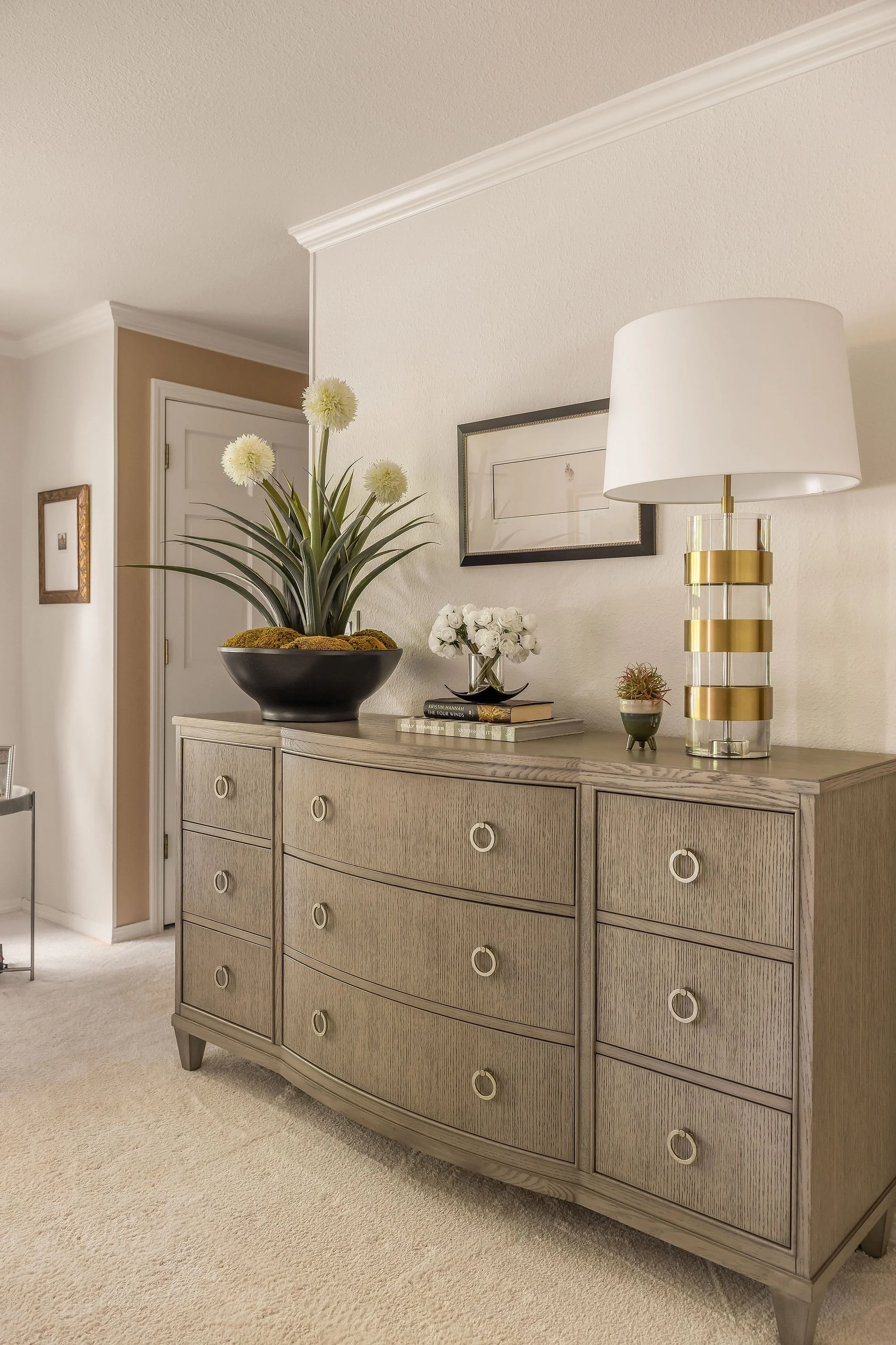 Modern Indian interior designer Seattle Eastside specialising in No remodel Design & Decor