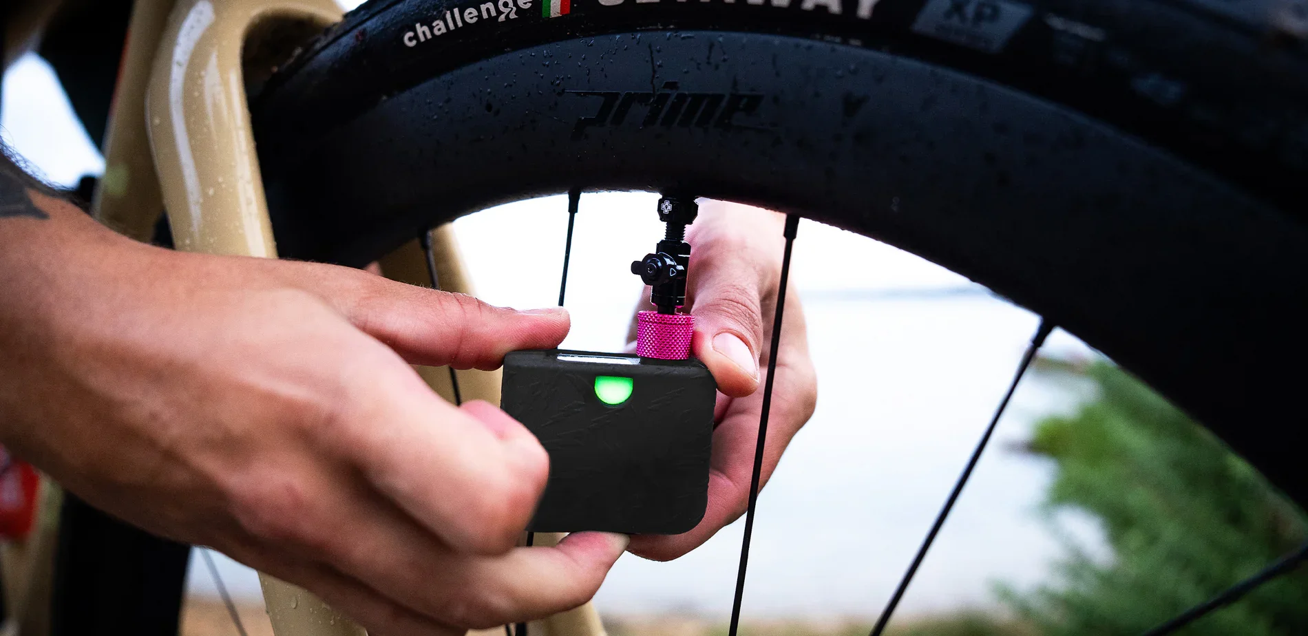 MucOff Airmach Electric Inflator