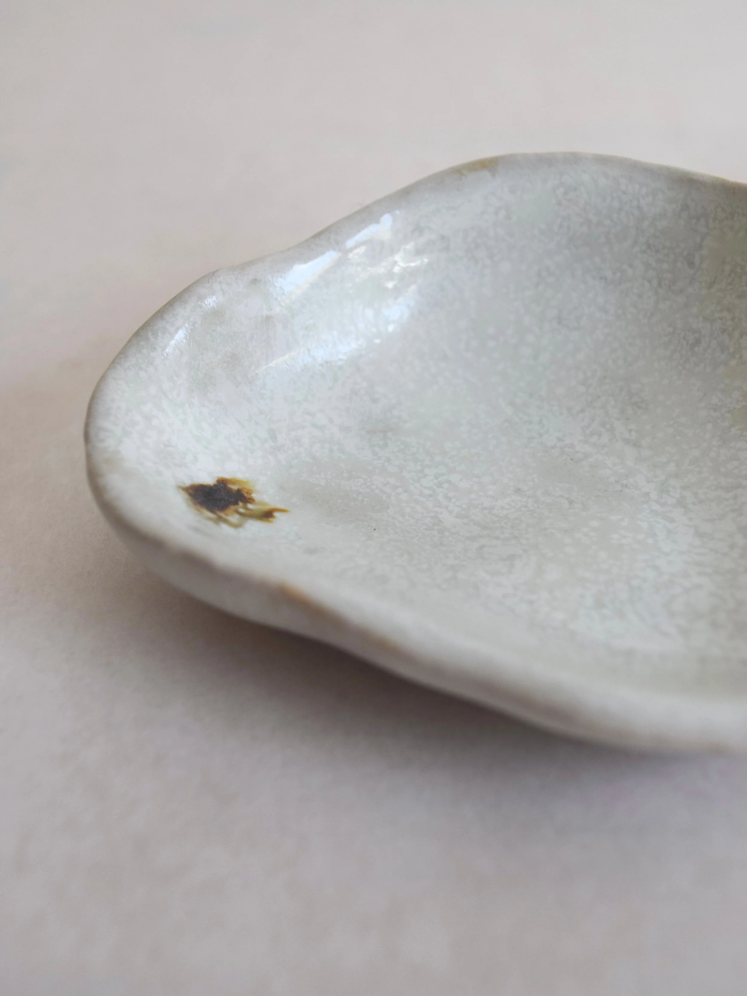 Kimball_Slade_Studio_Ceramic_Design_WabiSabi_Stoneware_Decor_JewelryDish