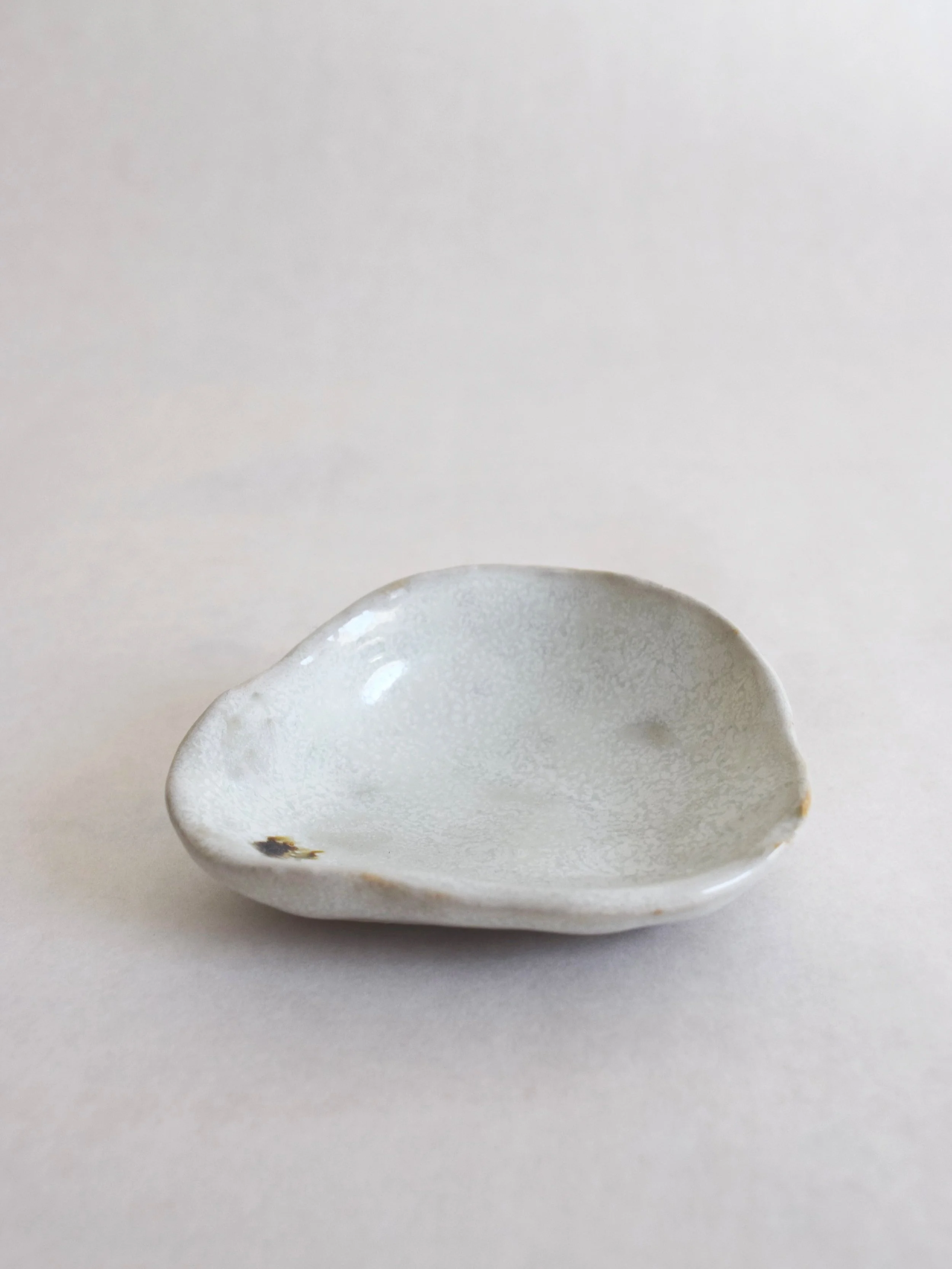 Kimball_Slade_Studio_Ceramic_Design_WabiSabi_Stoneware_Decor_JewelryDish