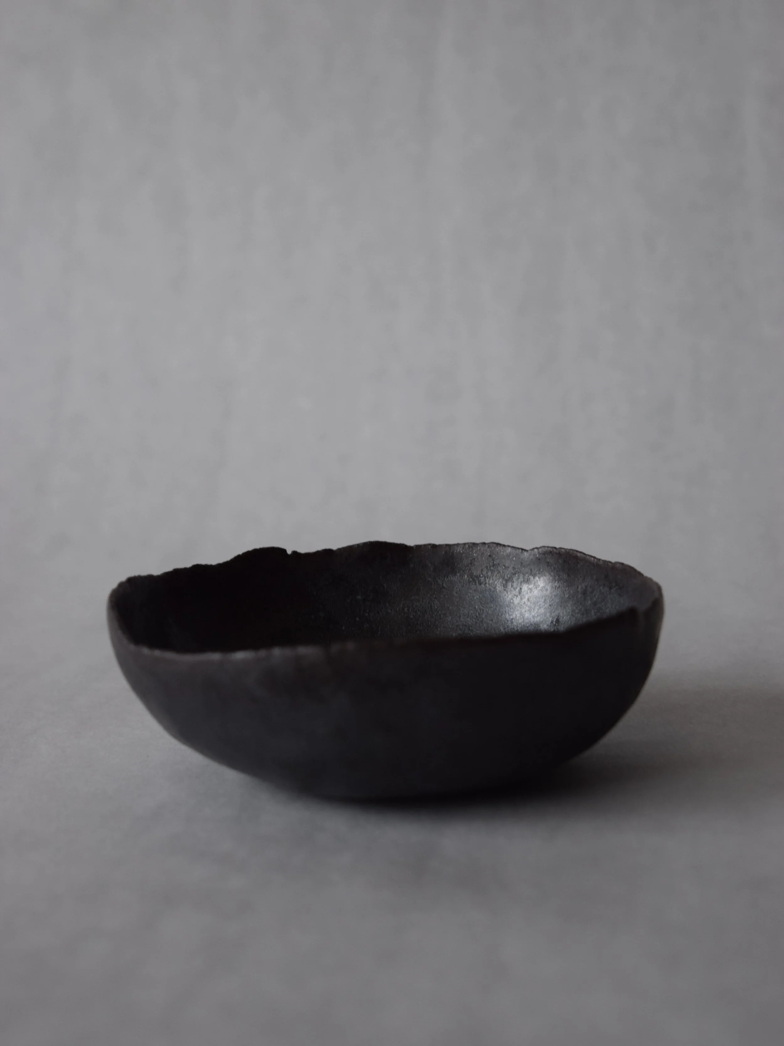 Kimball Slade Studio – shino glaze black nesting bowl set
