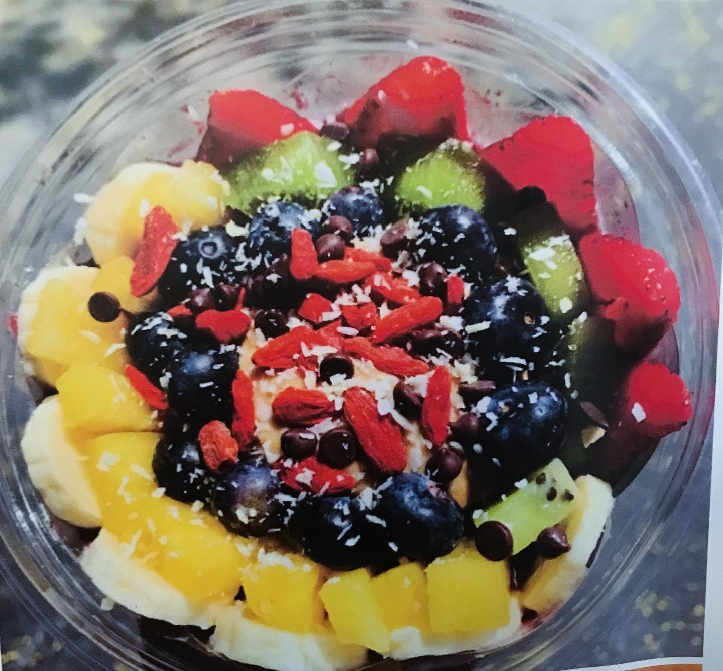 Who needs Skittles when you can come taste the rainbow in a healthier way, with our Chakra A&ccedil;a&iacute; Bowl or come build you own!!! #delicious #rainbow #thrivetribecafe #acaibowl 🌈 We&rsquo;re here til 3pm