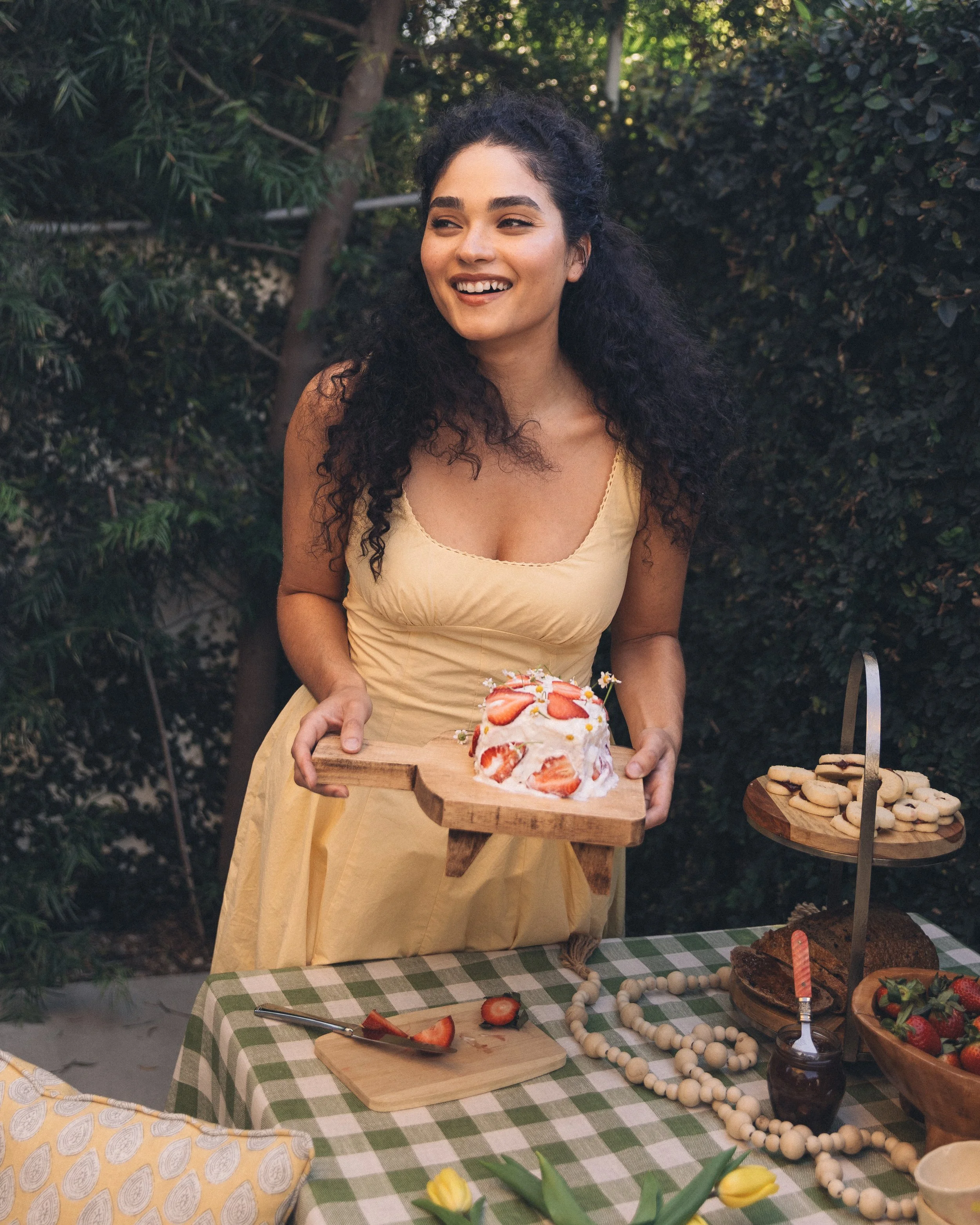 ABERCROMBIE Feat. Brittany O'Grady 