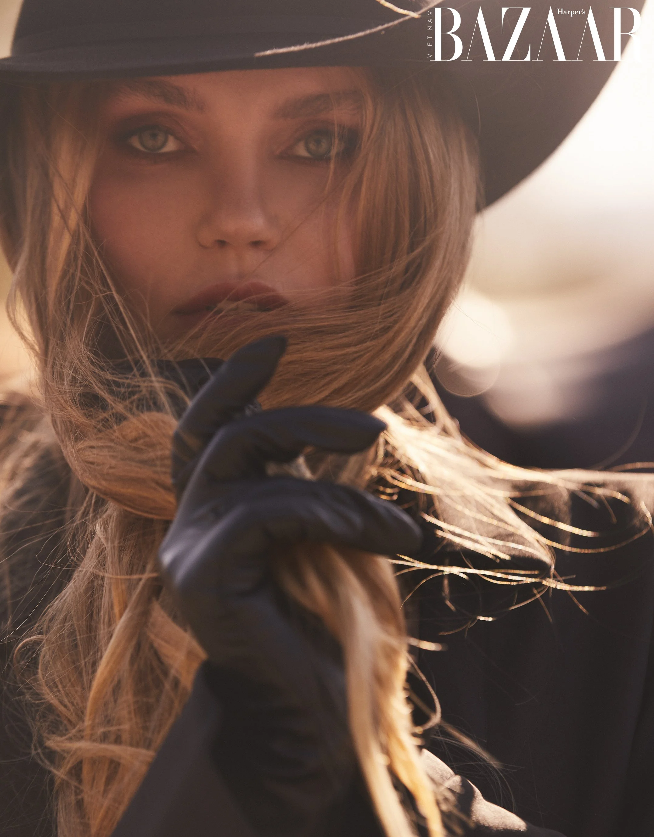 Elena Matei_Inside 23.jpg