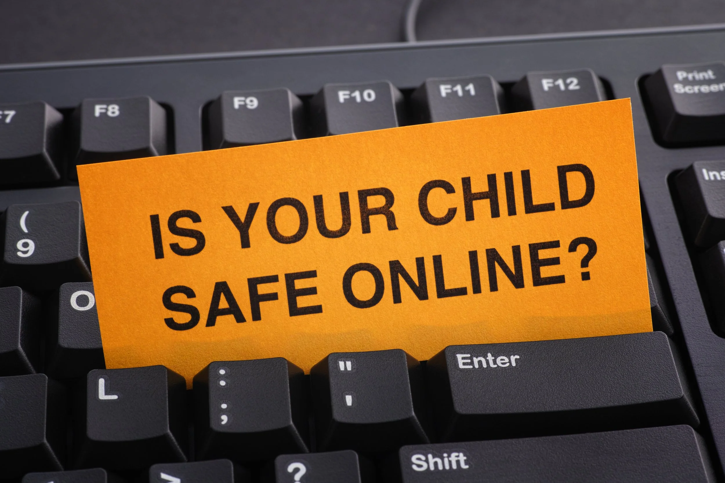  TECHNICOOL: Keeping Kids Safe on the Internet