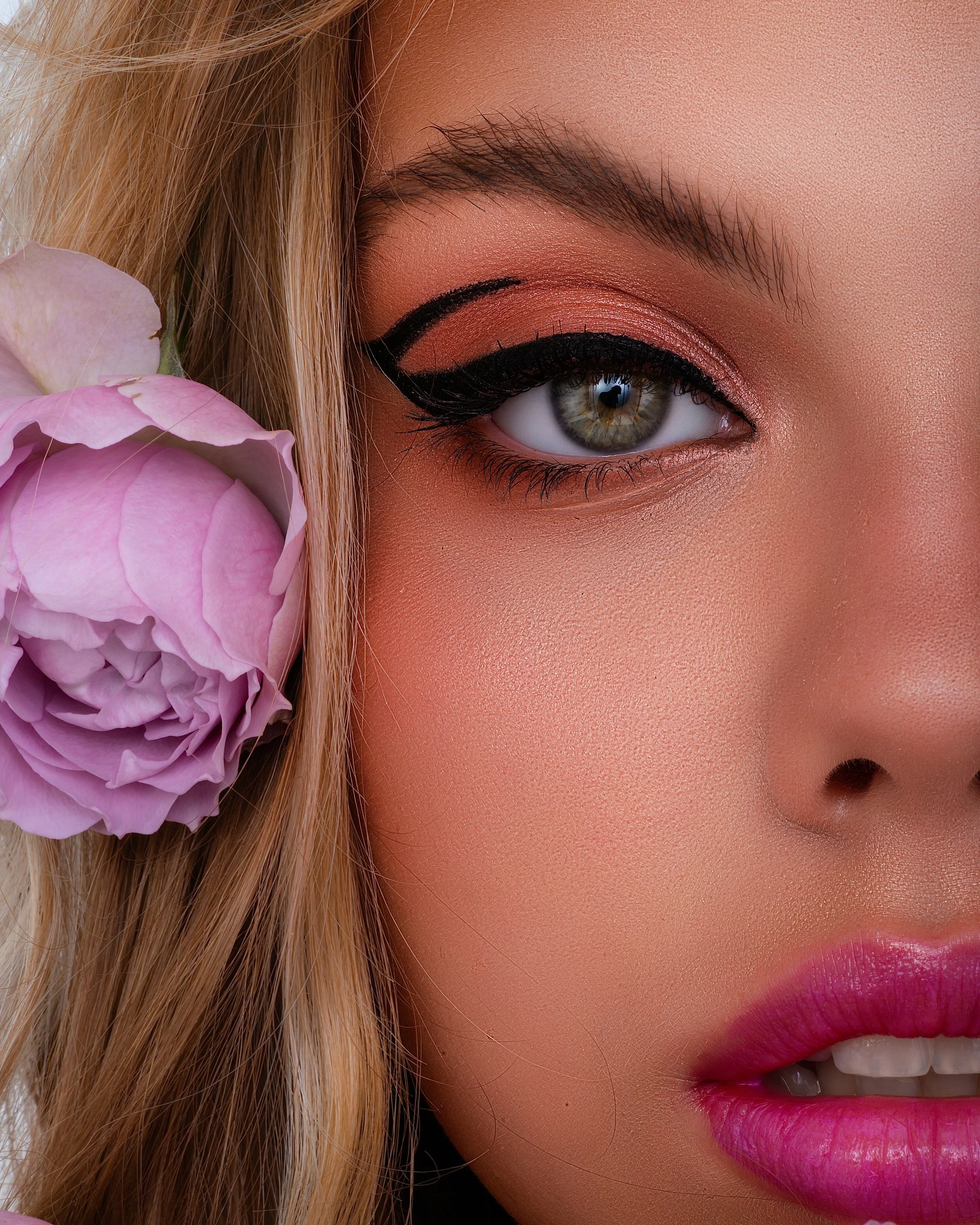 Vasilisa flowers 1.jpg