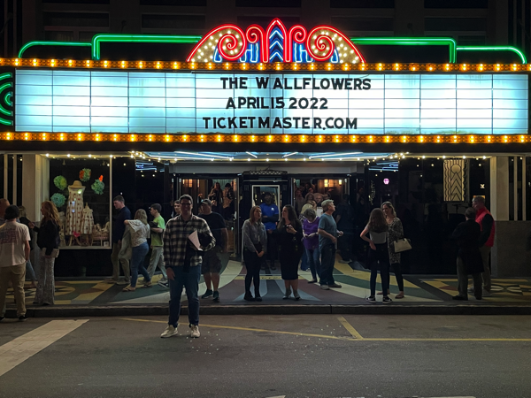 The Wallflowers, April 2022
