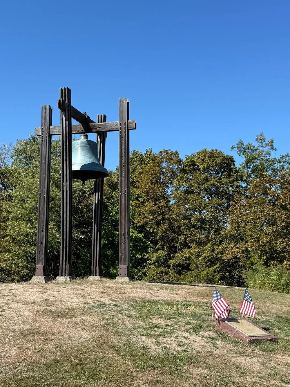 Oakwood-Cemetery-(52)_bell.jpg
