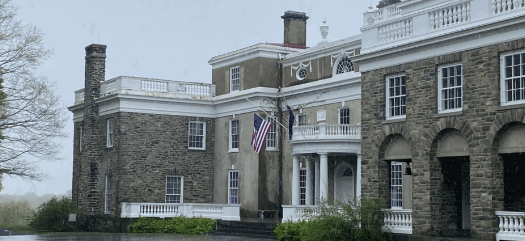 5 times I didn’t interject during a Springwood tour