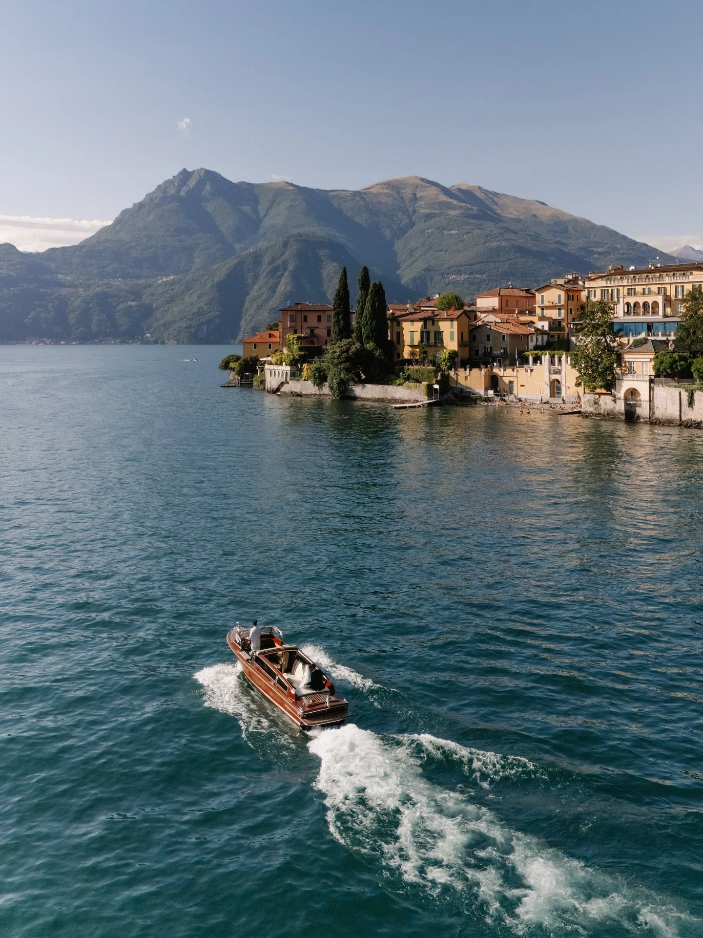 Varenna is magic from all angles &mdash;

Photography + Videography | @aleishaedwardsweddings
Boat | @waveboatcomo
Venue | @hotelvillacipressi
Coordinator | @event_atelier_italy
Celebrant | @officiant.europe
Content Creation | @vowhaus.collective
Flo