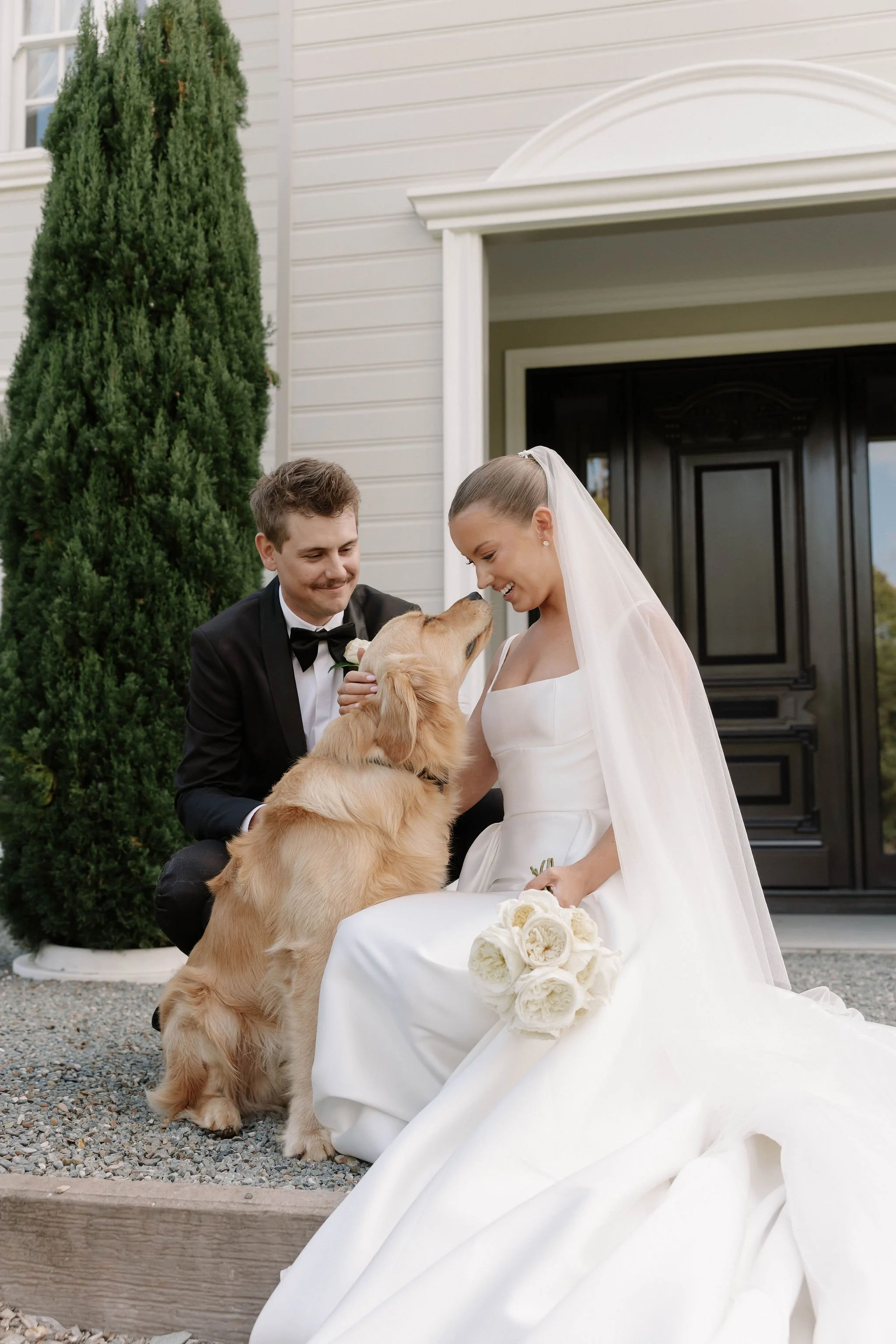AEW_AbbieandBrodie_WeddingPreviews-45.jpg