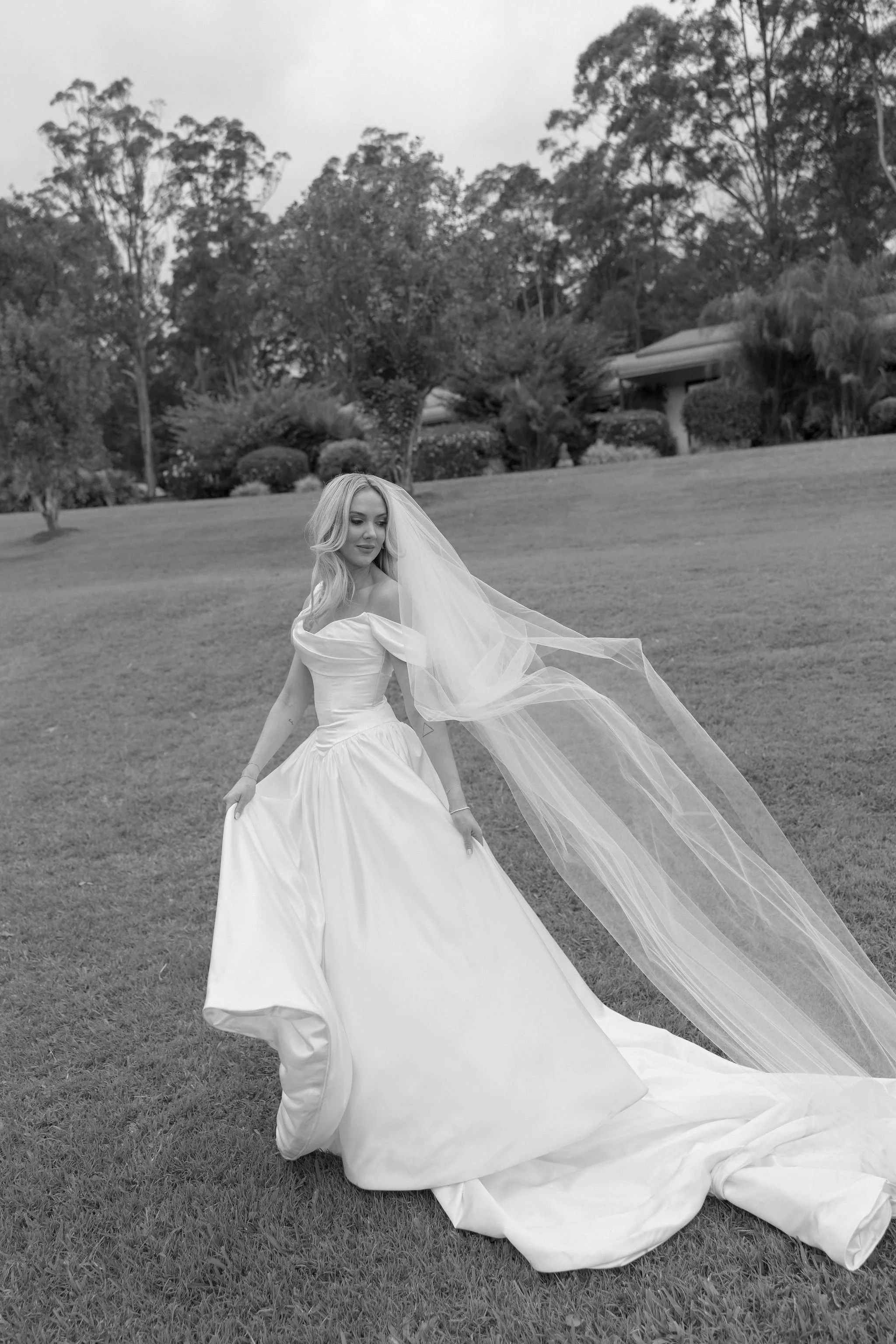 AEW_AmberandPaul_WeddingPreviews-49.jpg