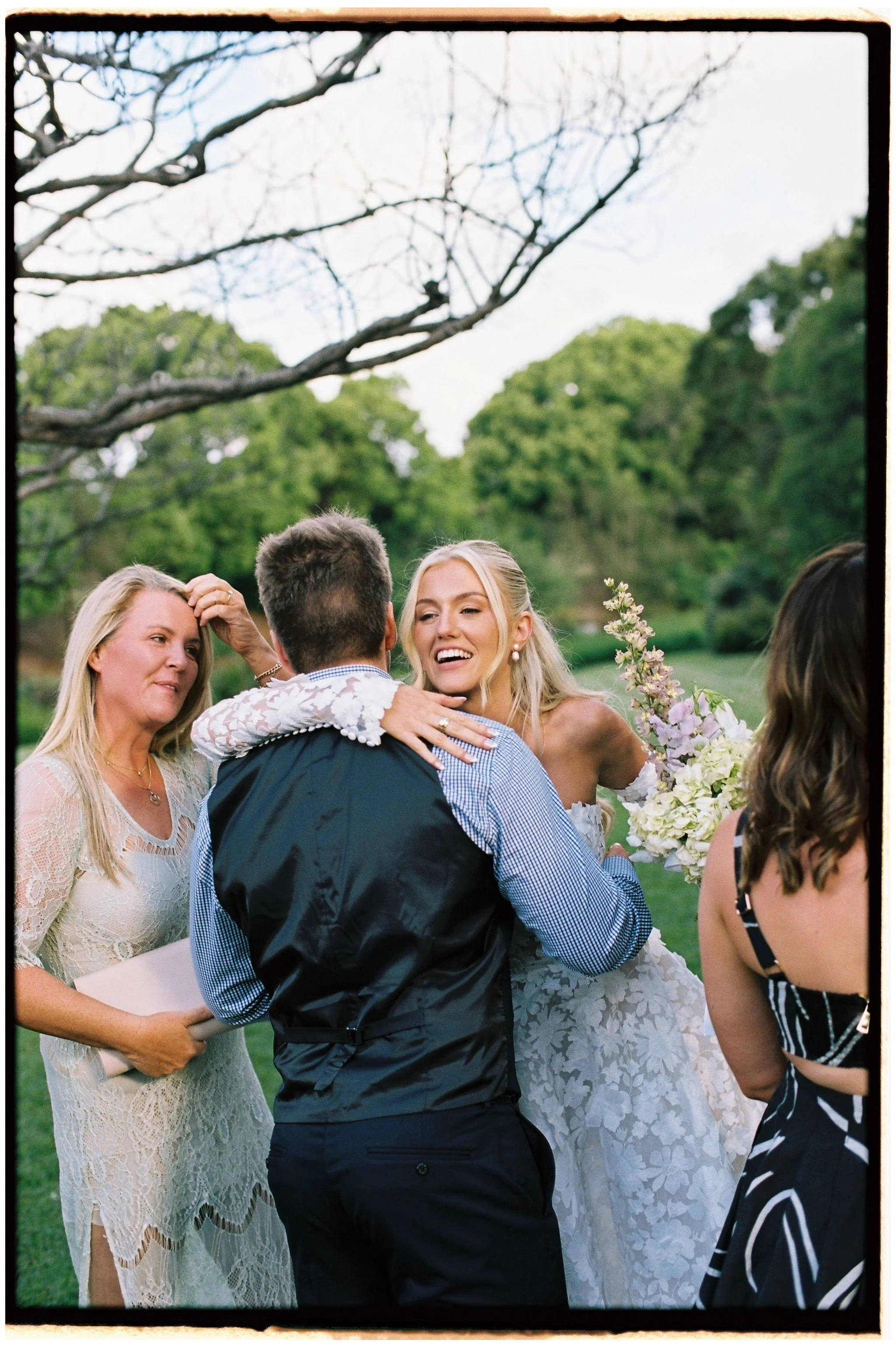 AEW_AmyandTom_35mmFilm-111.jpg